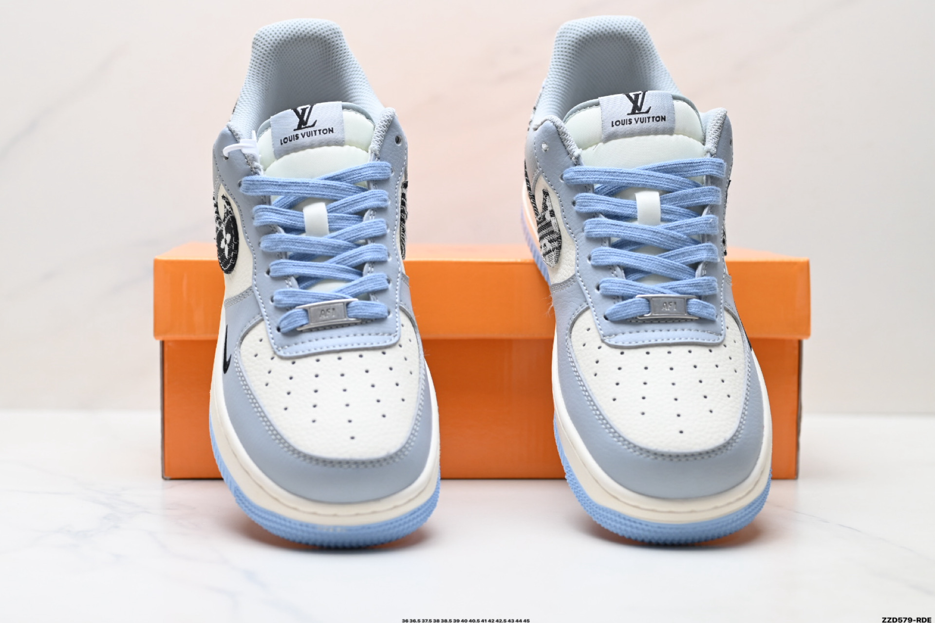 NIKE AIR FORCE 1‘07 LV8 HS8068-047