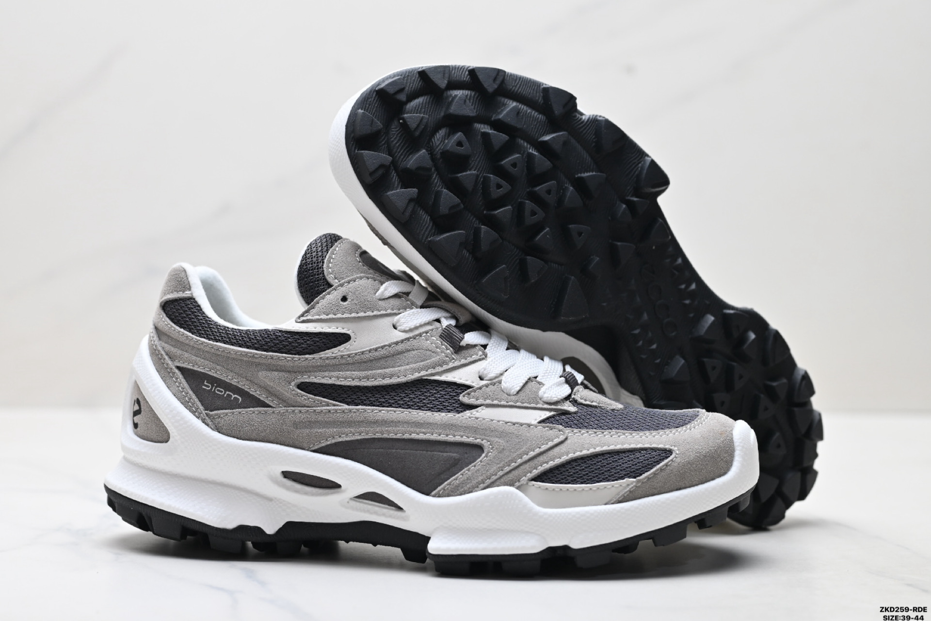 Ecco爱步 BIOM C-TRAIL系列 牛皮 圆头厚底系带 低帮 徒步鞋 803614-510