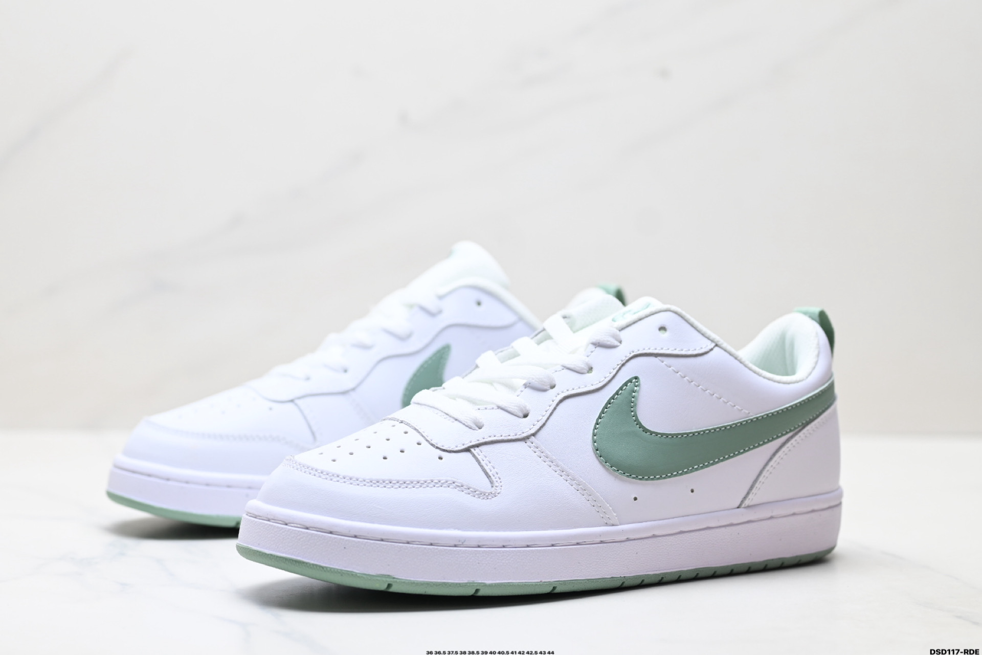 💰120
真标✅NIKE COURT BOROUGH LOW 耐克  低帮百搭透气休闲运动板鞋
经典耐用的设计 兼顾舒适脚感和出众风范 演绎匠心之作 结构性的支撑贴合感结合复古篮球设计 塑就场外全明星风范
货号:DV5456-134
Size:36 36.5 37.5 38 38.5 39 40 40.5 41 42 42.5 43 44 
ID:DSD117-RDE