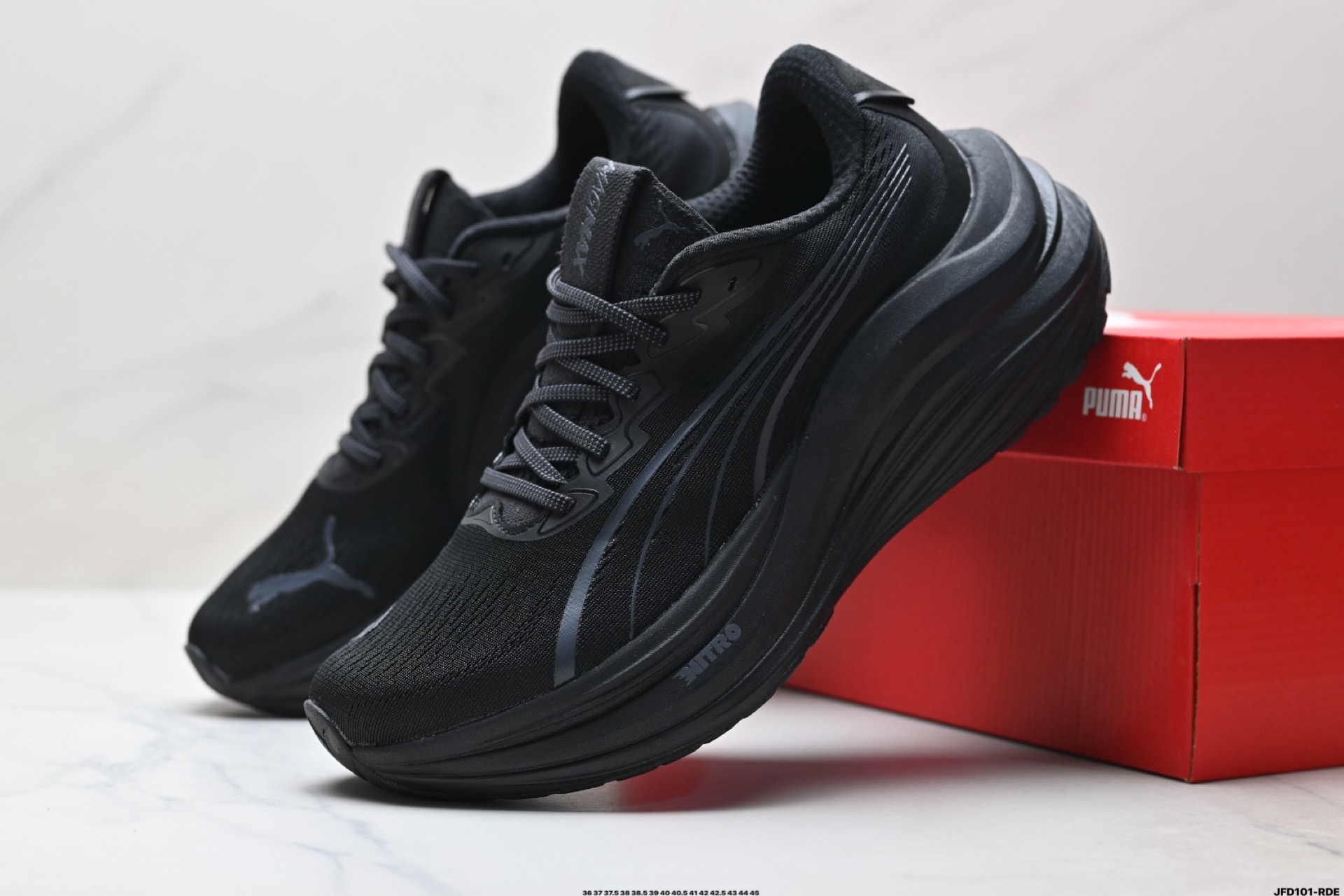 PUMA MagMax NITRO 彪马 缓震训练跑鞋透气 舒适防滑耐磨 低帮 休闲跑步鞋 310088-10