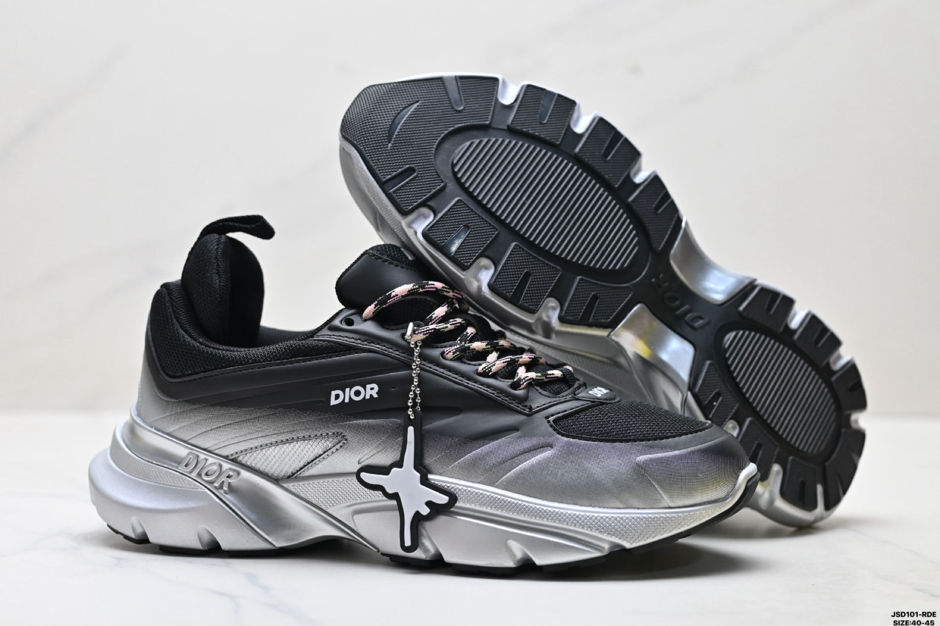 Dior迪奥 Blade Runner Microfiber Me B44 复古休闲老爹鞋