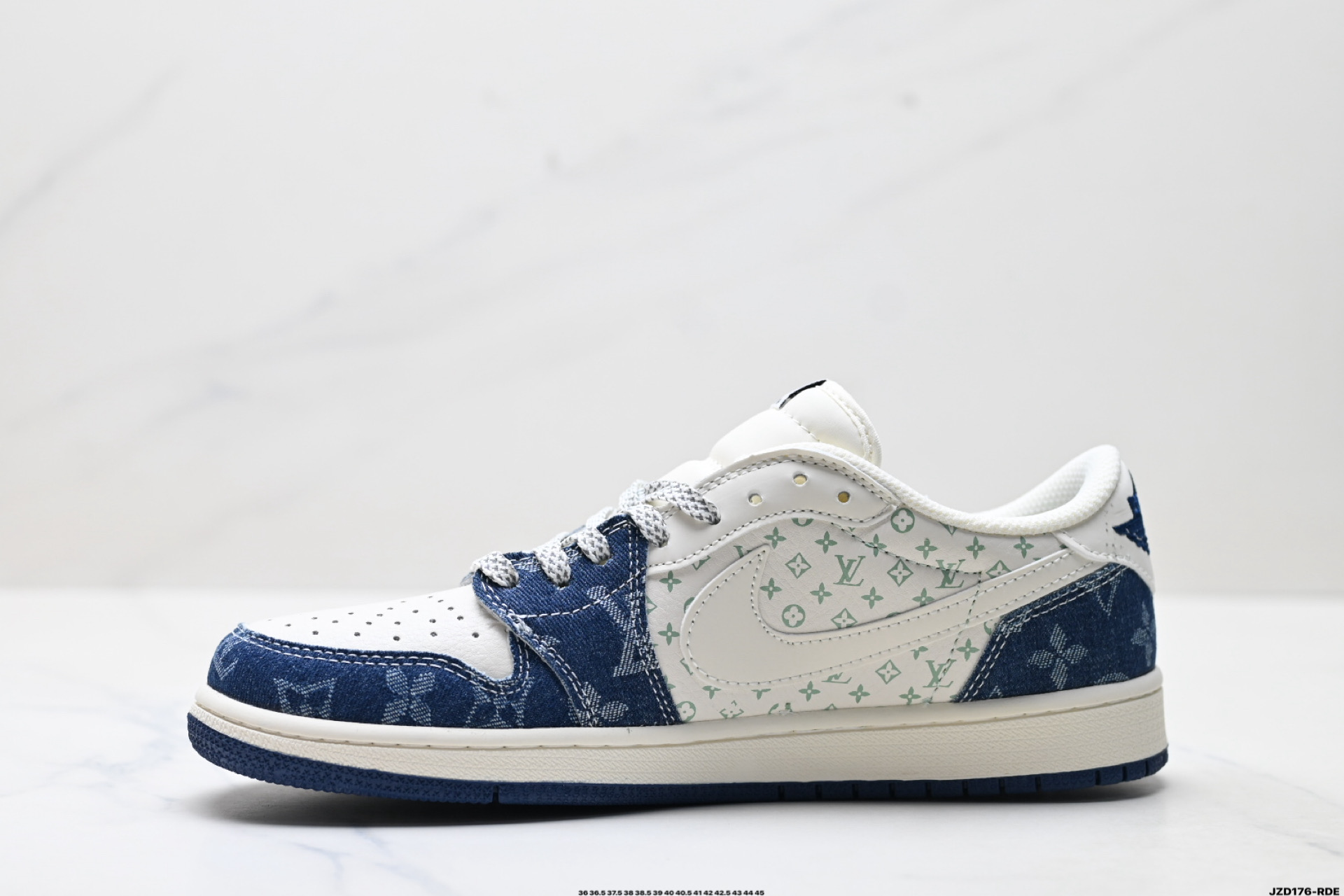 Louis Vuitton x Air Jordan 1 Low 'DIY': Lujo y estilo urbano fusionados. 4 i1756829743306 2189 0 2