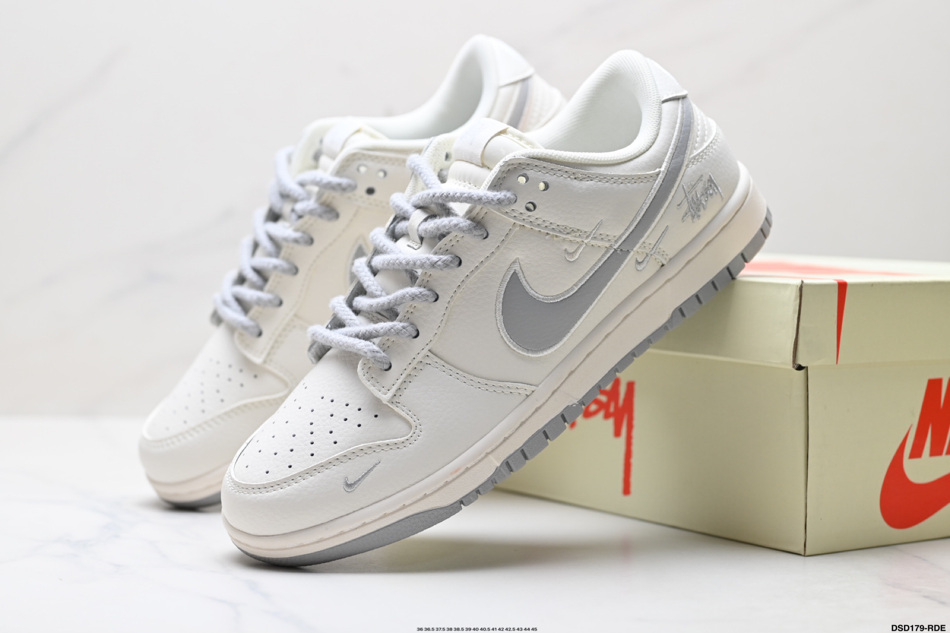 Nike Dunk Low Custom Louis Vuitton Sneakers Zapatos Casuales Unisex 4 i1756830374131 2125 0 7