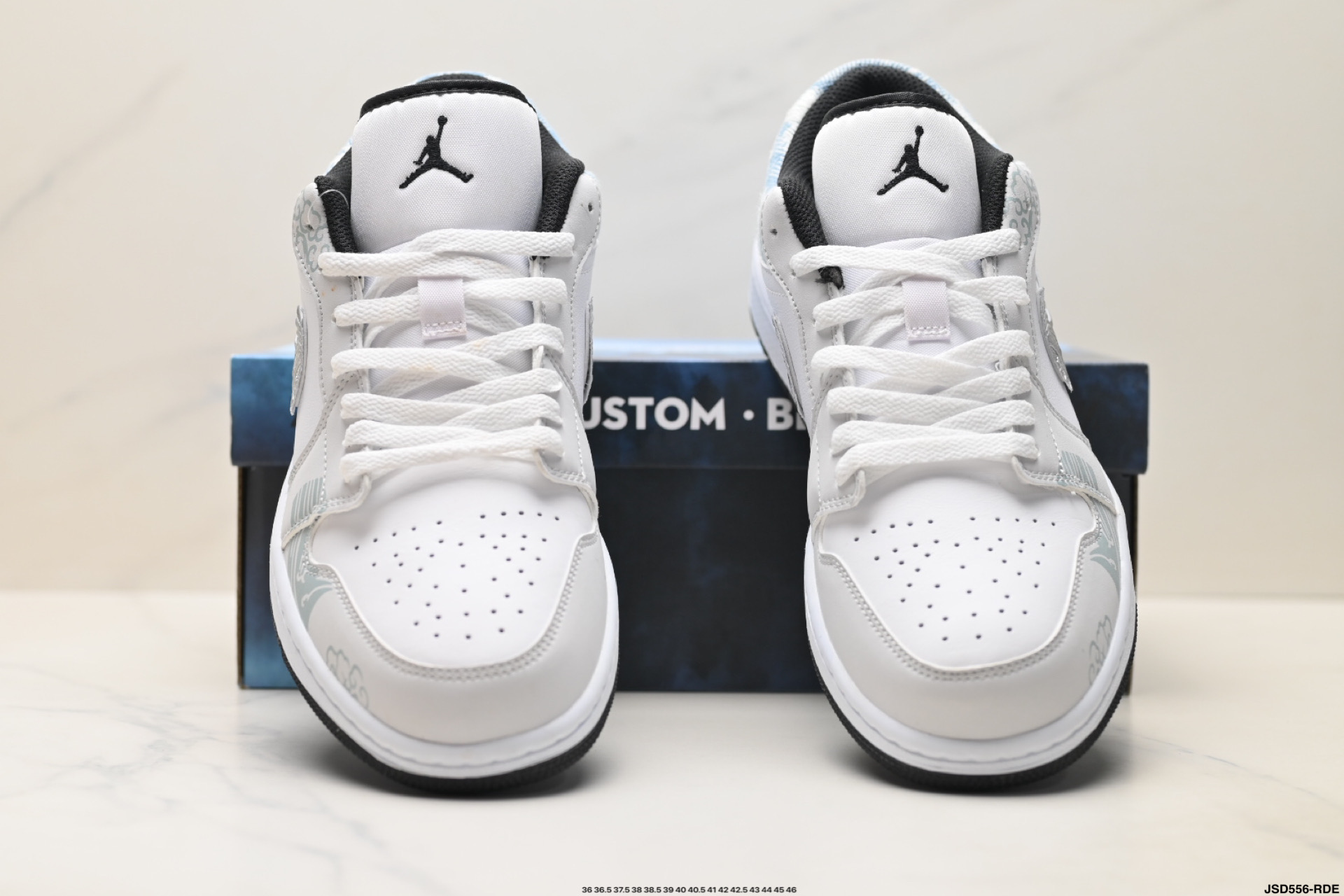 Nike Air Jordan 1 Low AJ1乔1低帮休闲板鞋 553558-132