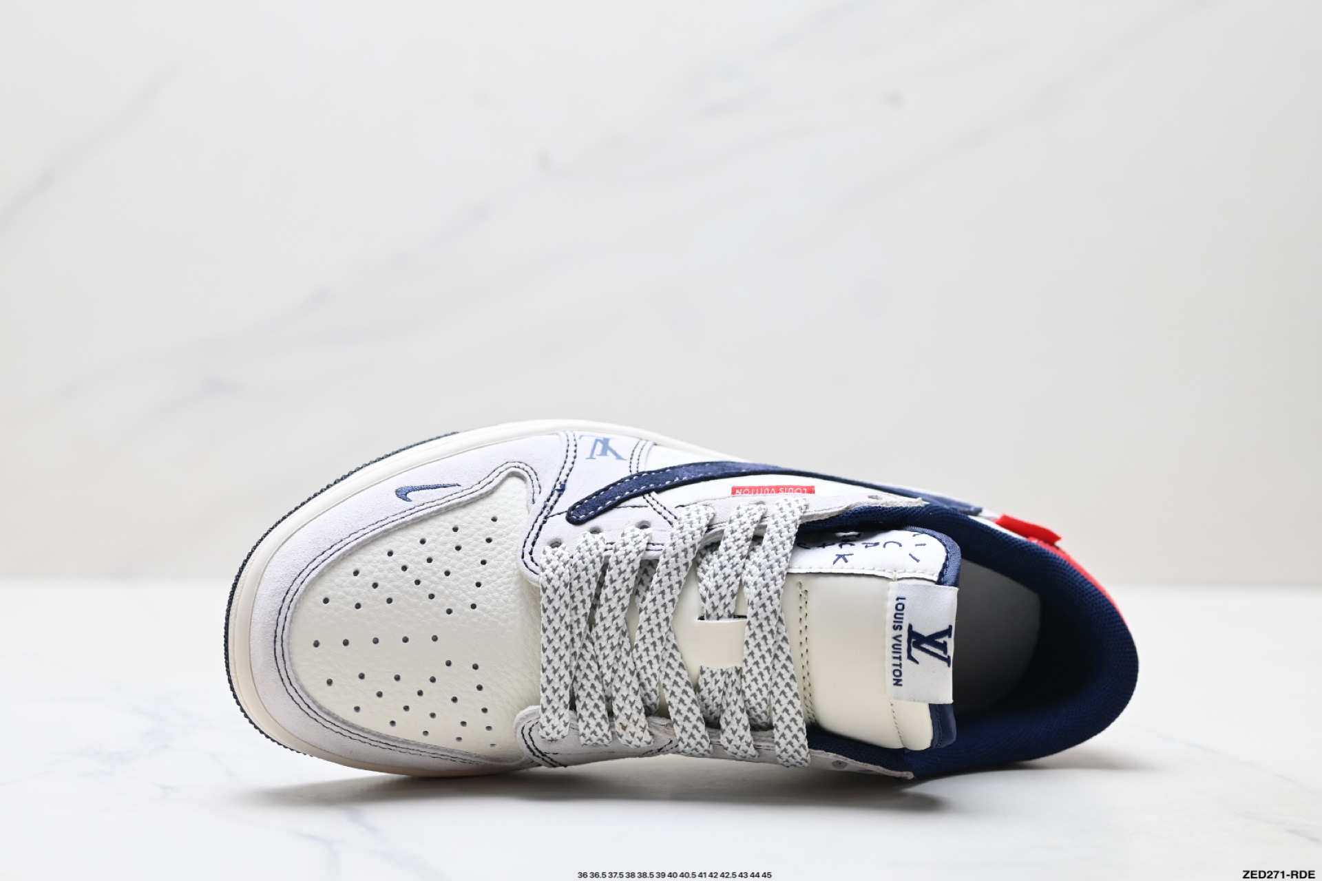 Nike Air Jordan 1 x Travis Scott AJ1倒勾 乔一倒钩 ‘DIY’定制 耐克 低帮文化篮球鞋 CX5050-Y15