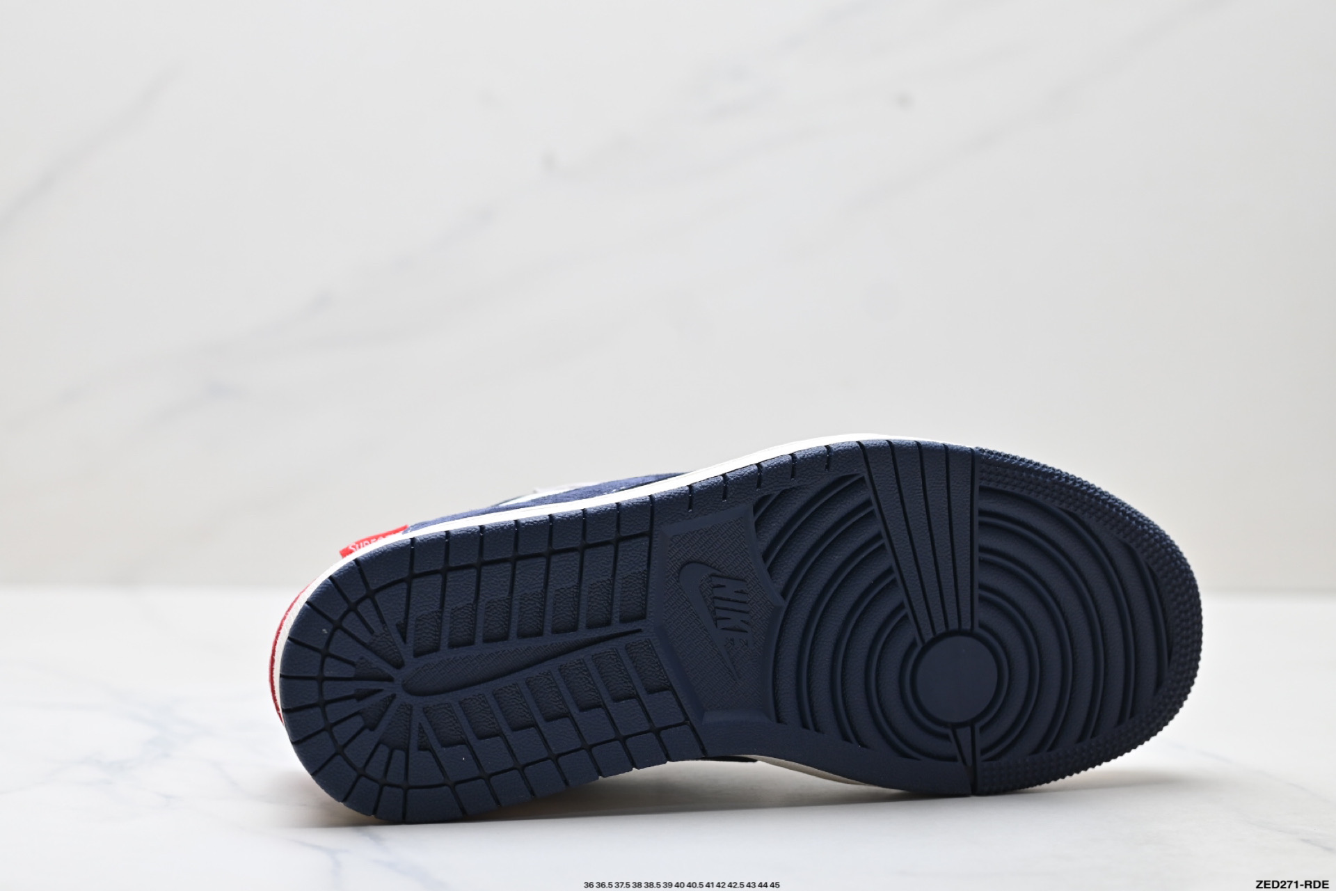 Nike Air Jordan 1 x Travis Scott AJ1倒勾 乔一倒钩 ‘DIY’定制 耐克 低帮文化篮球鞋 CX5050-Y15