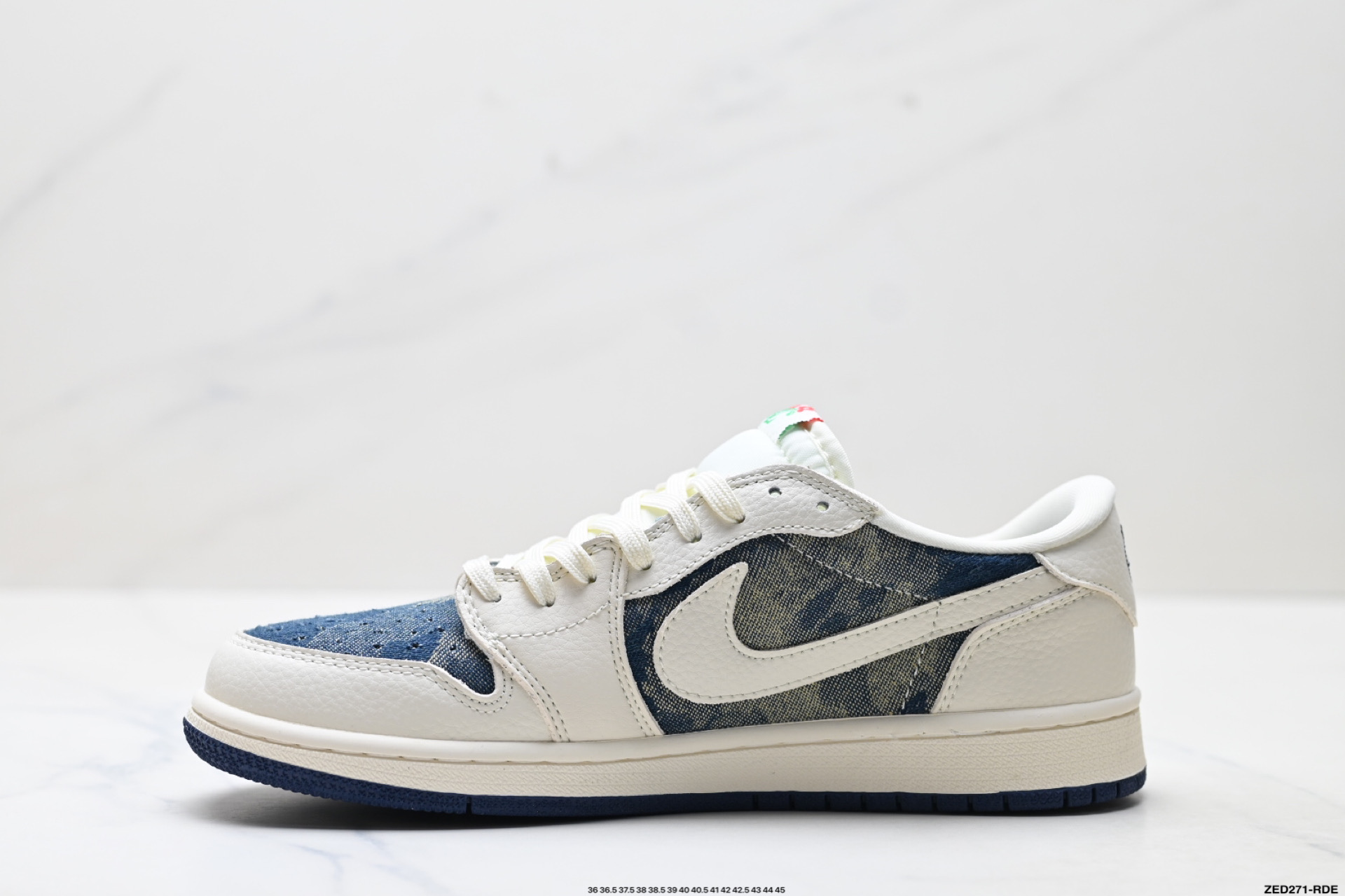 Nike Air Jordan 1 x Travis Scott AJ1倒勾 乔一倒钩 ‘DIY’定制 耐克 低帮文化篮球鞋 LD2028-044