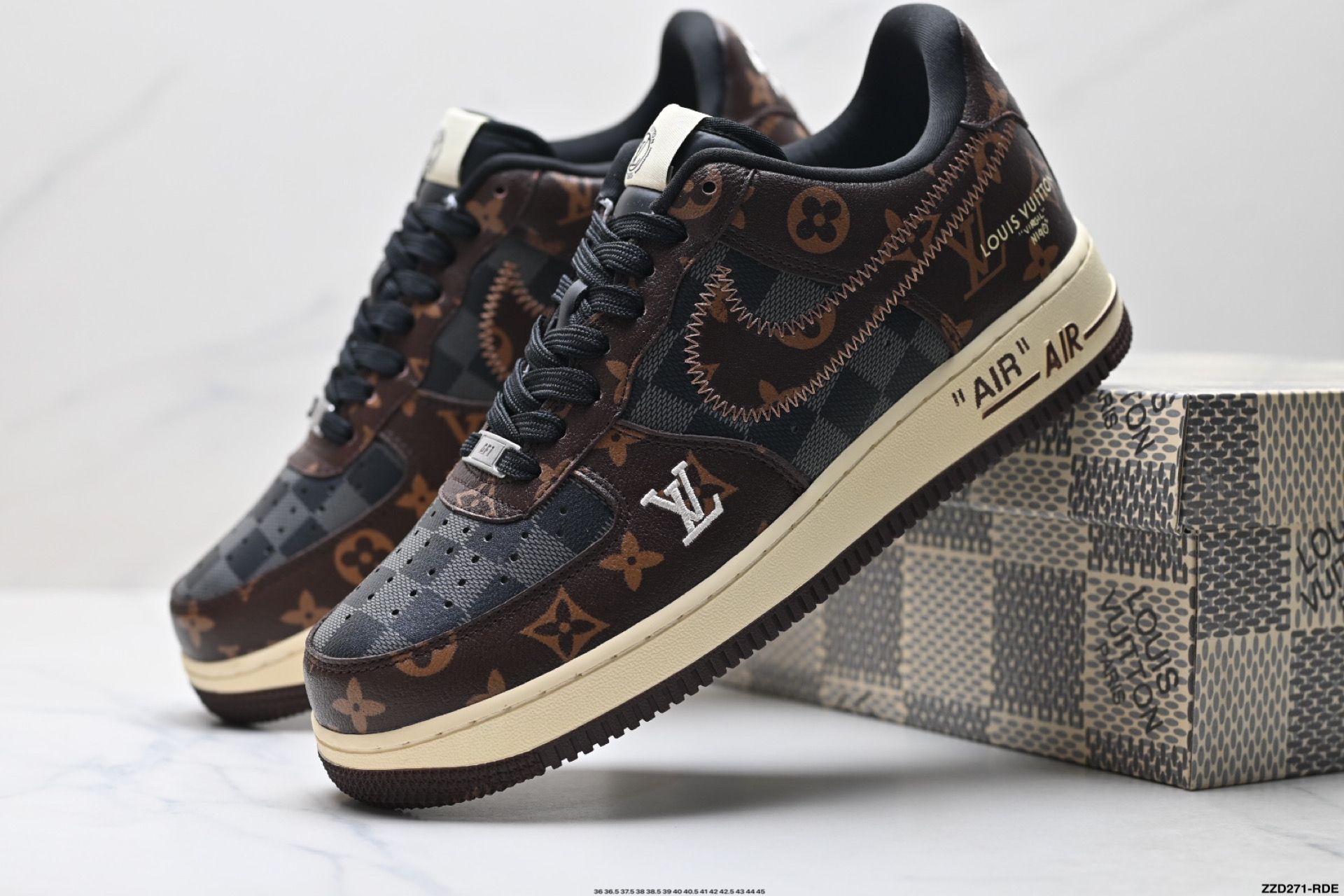 NIKE AIR FORCE 1‘07 SC0601-563