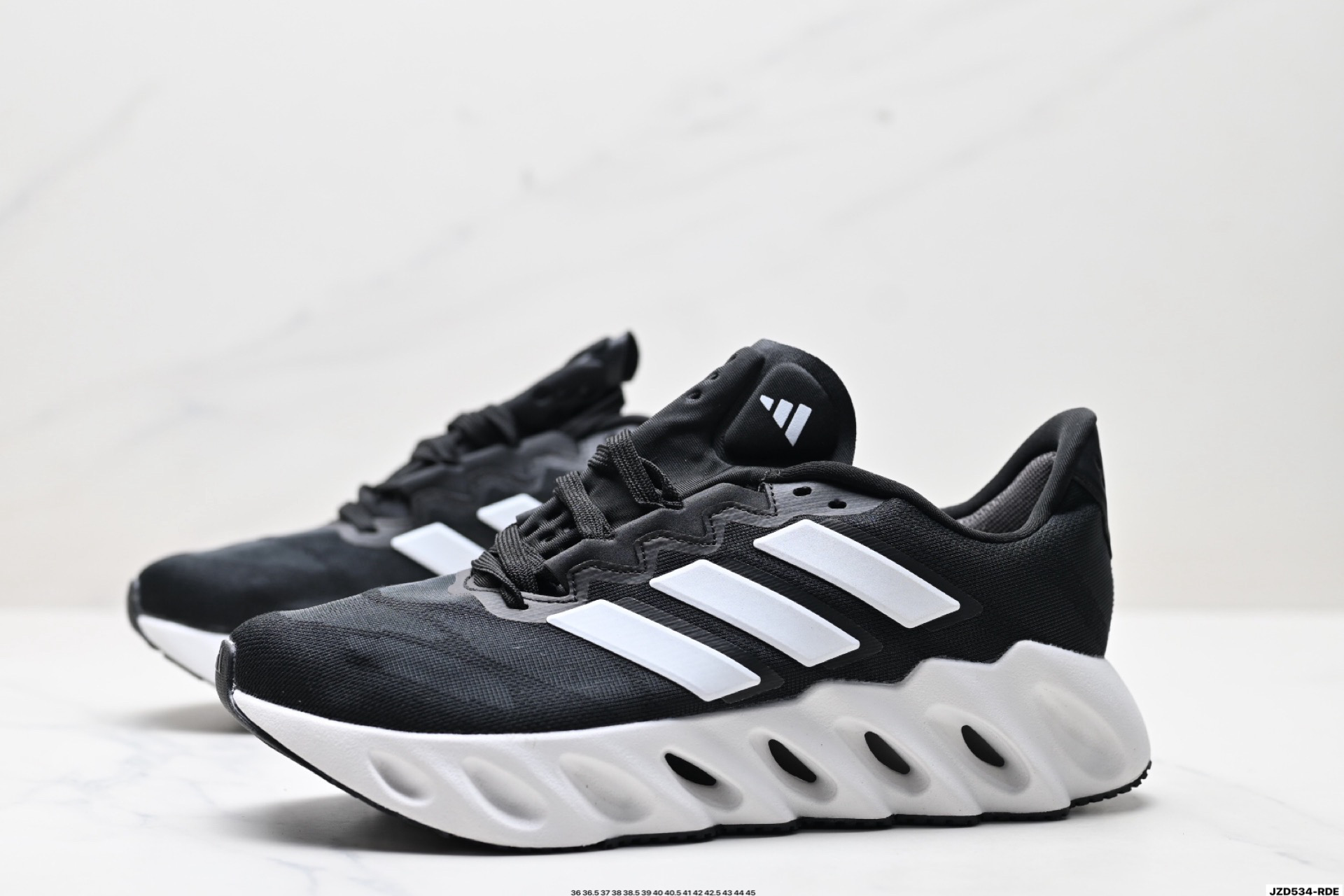Adidas Switch Low FZ5621 Zapatillas de Running y Casual para Hombre y Mujer 5 i1756885611901 2275 0 3