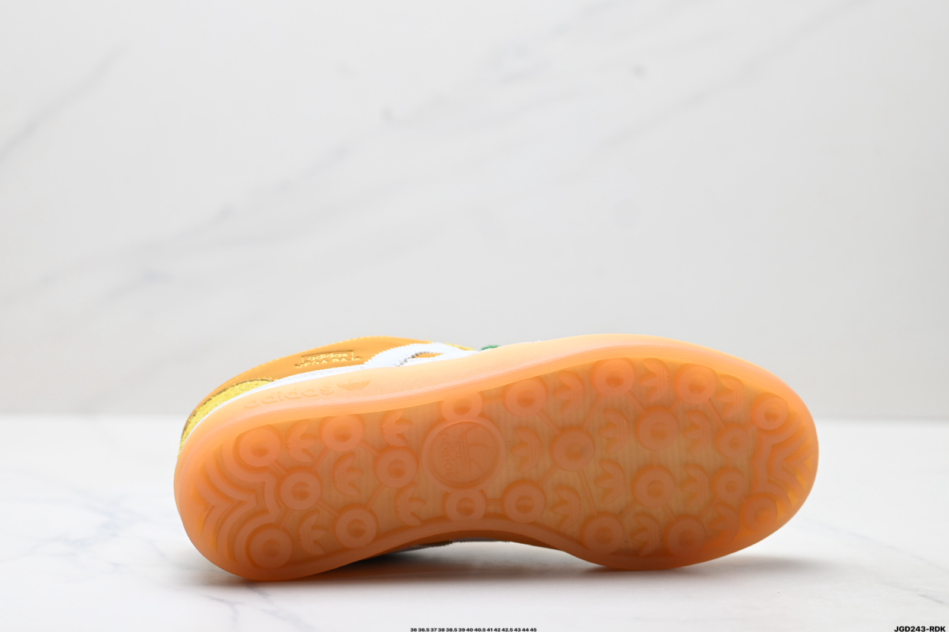 Bad Bunny x Adidas Originals Gazelle INdoor 三叶草休闲防滑耐磨低帮板鞋 JS5051