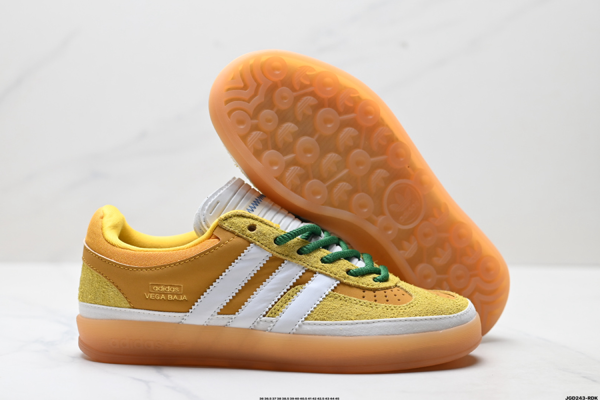 Bad Bunny x Adidas Originals Gazelle INdoor 三叶草休闲防滑耐磨低帮板鞋 JS5051