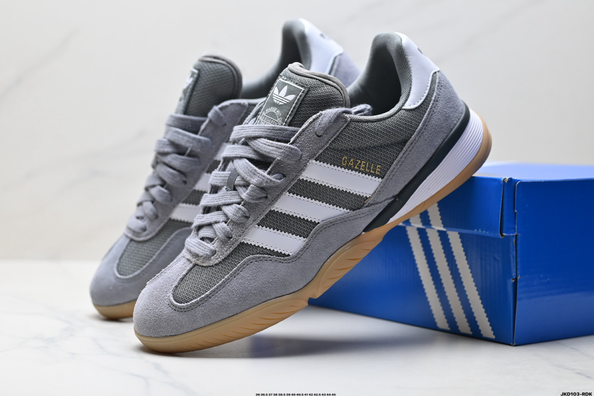 Adidas Originals Gazelle Sala 阿迪达斯 舒适柔软 耐磨 低帮 生活休闲鞋 JR3838