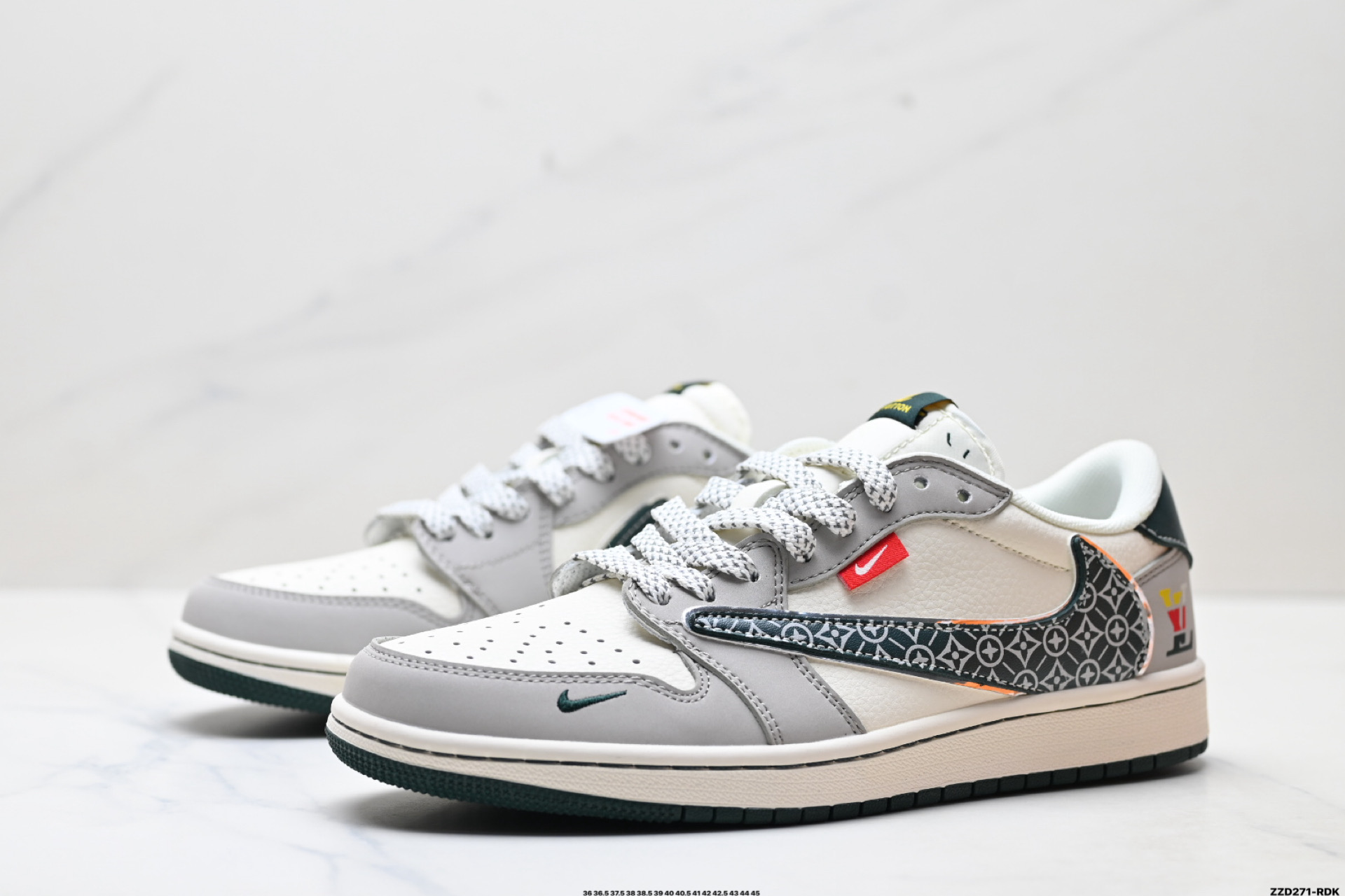 Nike Air Jordan 1 x Travis Scott AJ1倒勾 乔一倒钩 ‘DIY’定制 耐克 低帮文化篮球鞋 HS8068-041