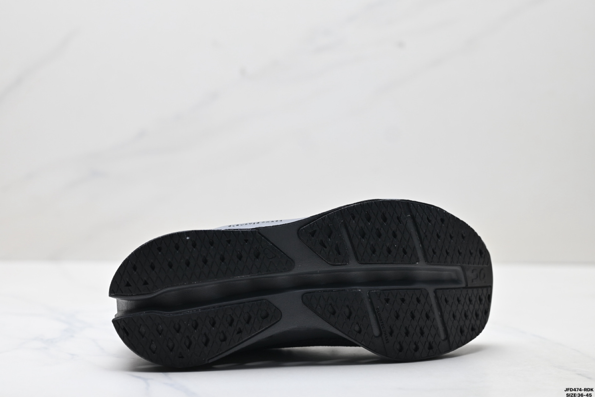 On昂跑 Cloudsurfer Max 舒适百搭 简约 耐磨 低帮跑步鞋