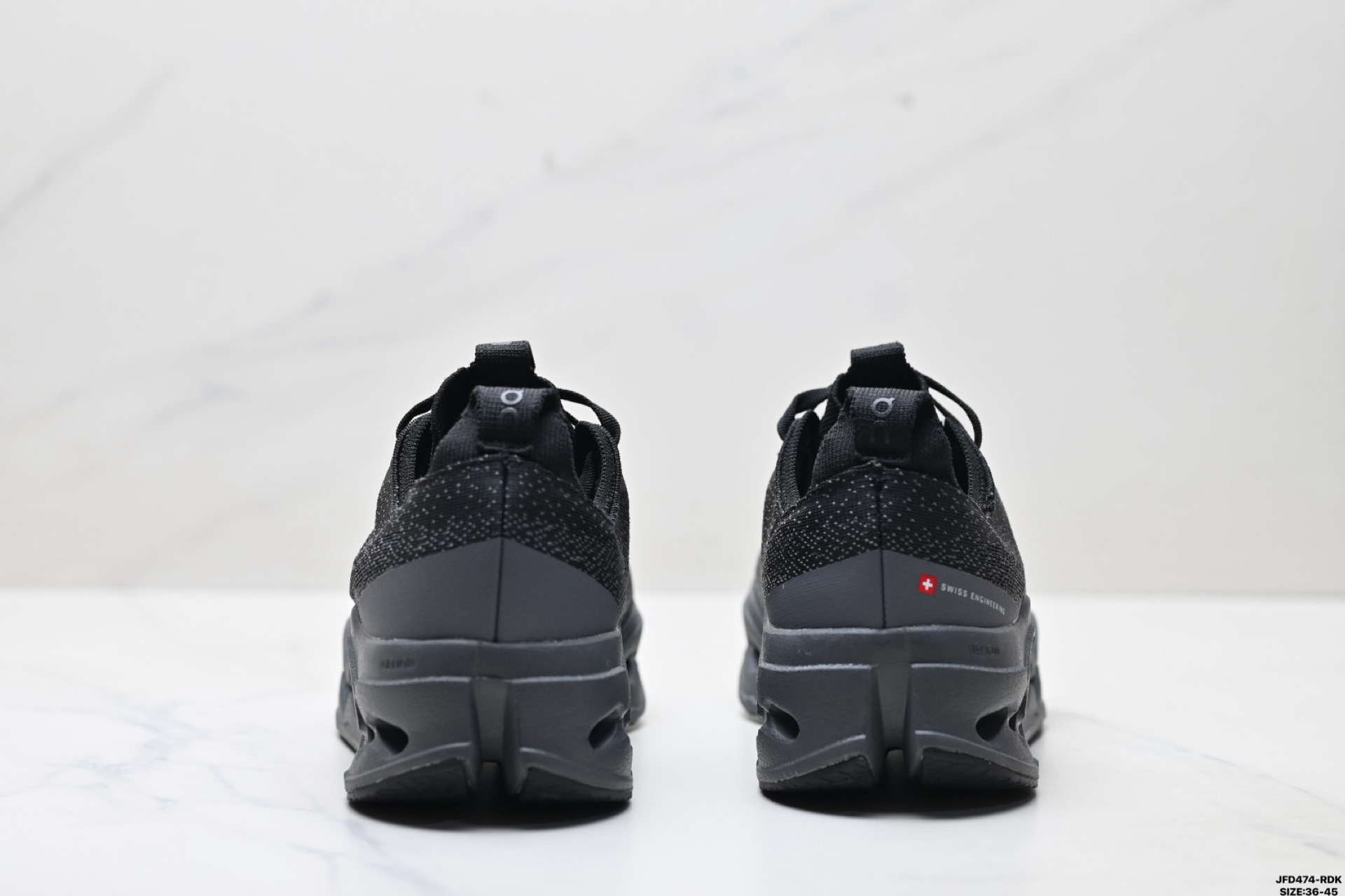 On昂跑 Cloudsurfer Max 舒适百搭 简约 耐磨 低帮跑步鞋