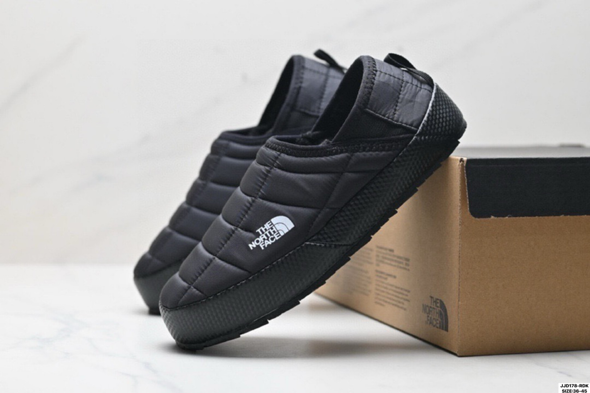 北面 THE NORTH FACE Thermoball Traction 舒适耐磨 減震耐磨 低帮 户外功能鞋 NFOA3UZN-KY4