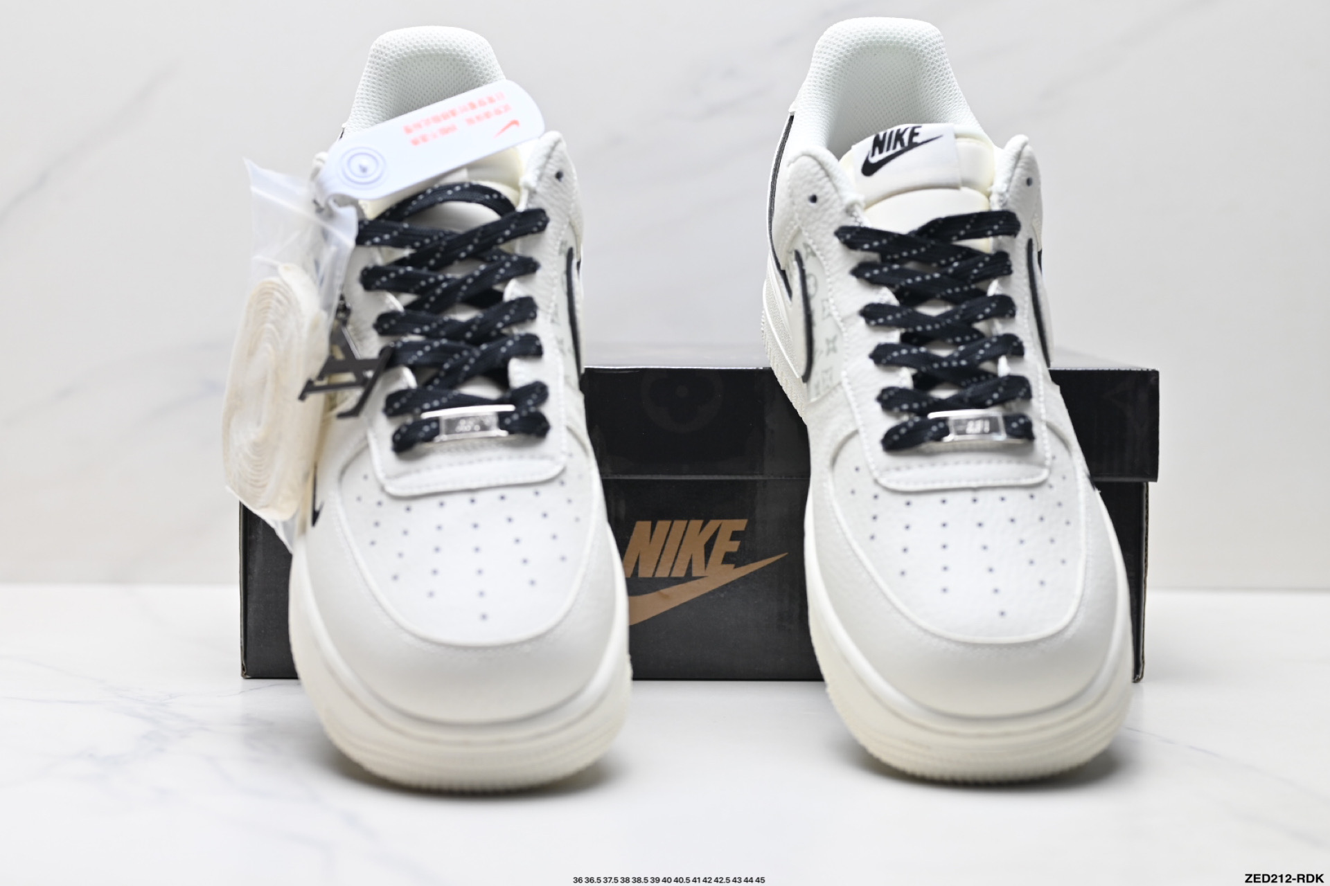 NIKE AIR FORCE 1‘07 WB CS5288-035