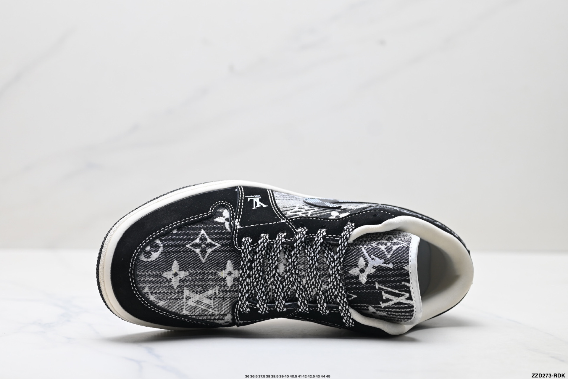 Nike Air Jordan 1 Low AJ1乔1低帮休闲板鞋 LR2025-009