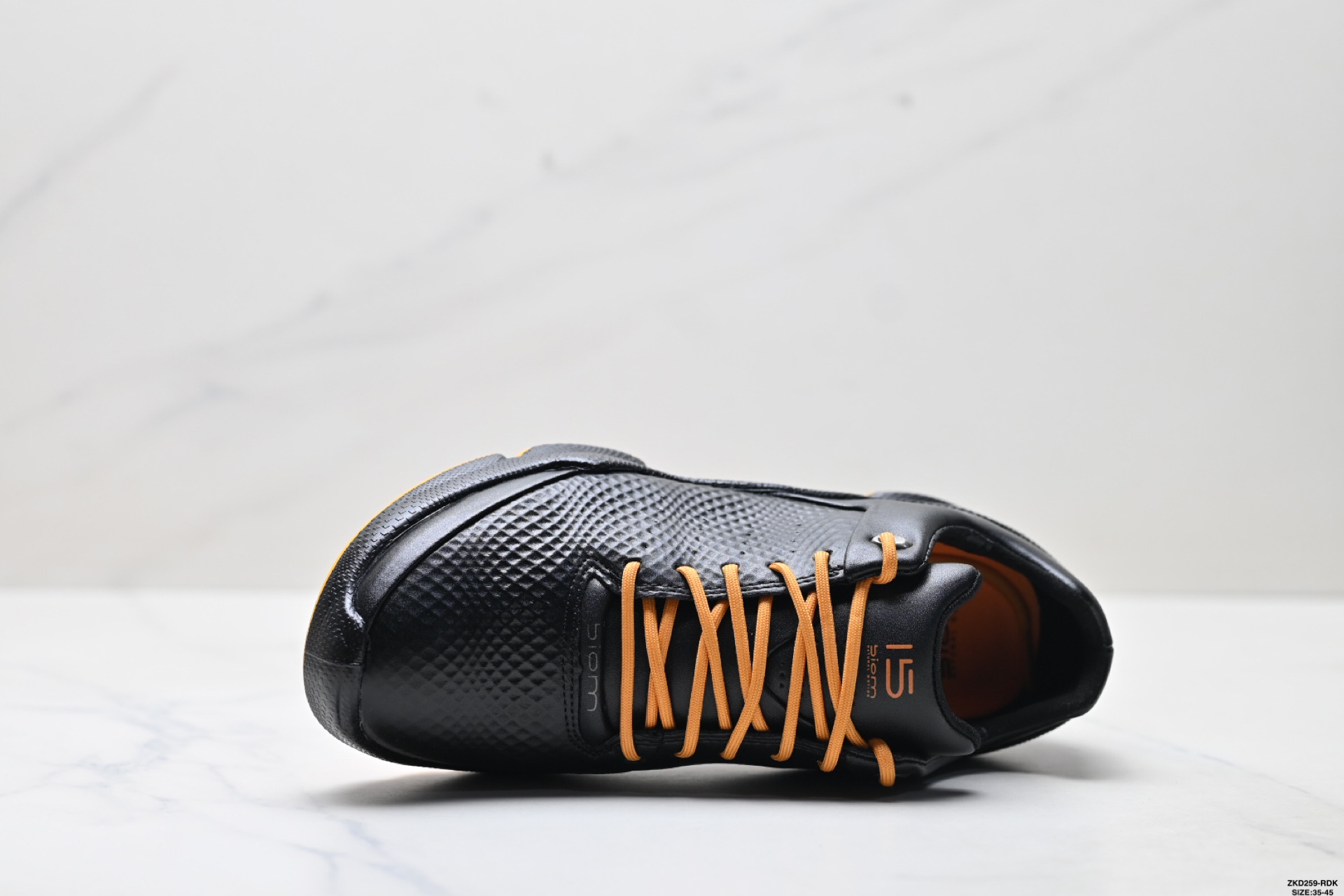 ECCO爱步男鞋户外休闲防滑缓震透气运动鞋慢跑鞋健步鞋