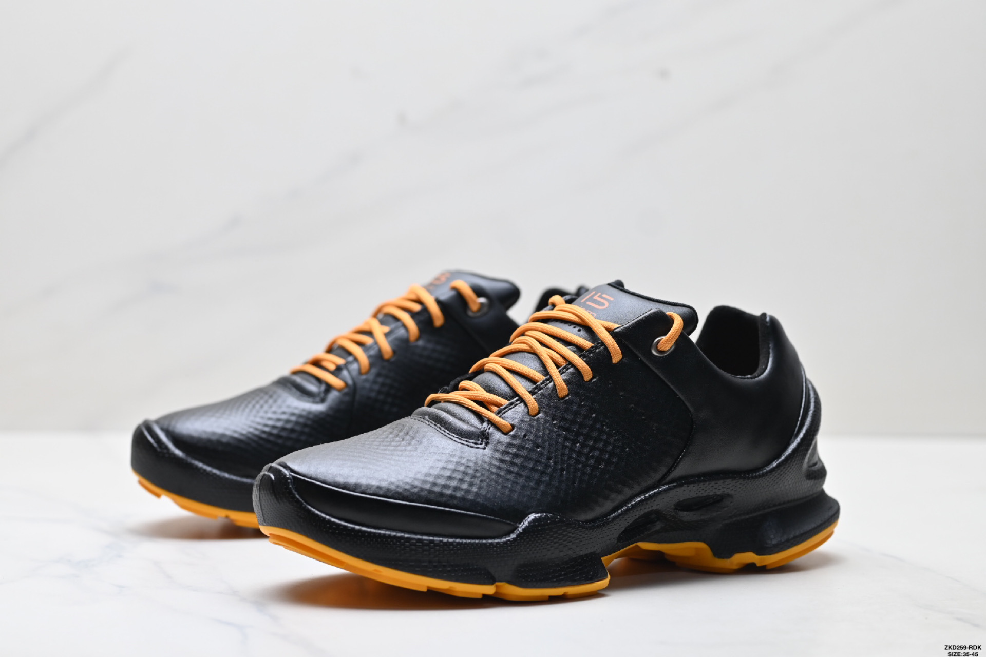 ECCO爱步男鞋户外休闲防滑缓震透气运动鞋慢跑鞋健步鞋