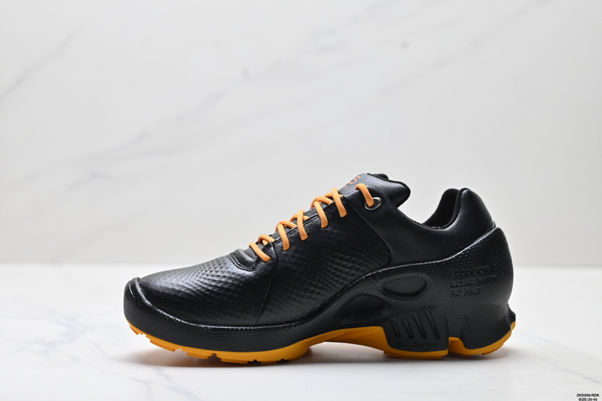 ECCO爱步男鞋户外休闲防滑缓震透气运动鞋慢跑鞋健步鞋