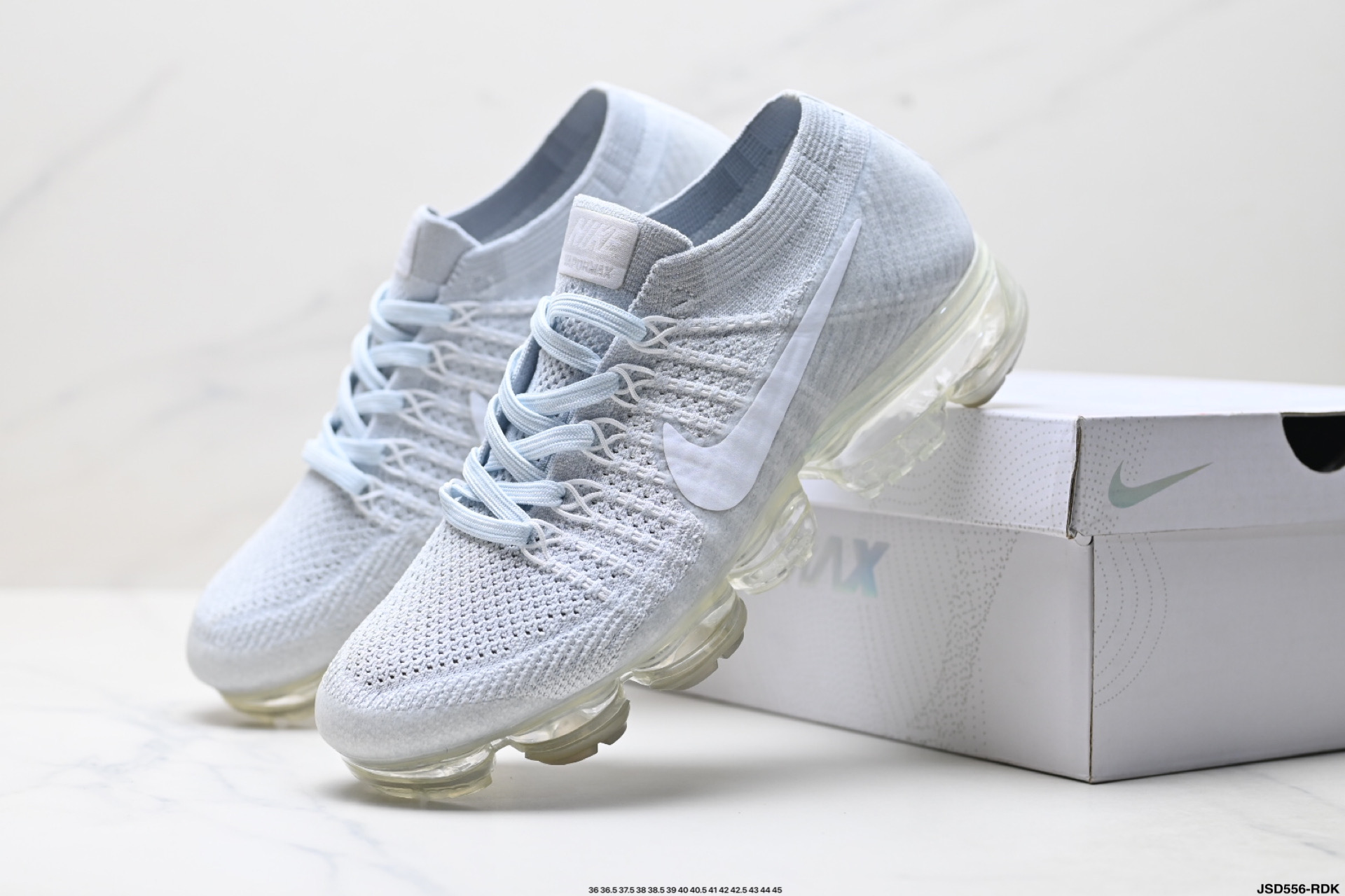 Nike Air Vapormax Flyknit 全掌长气垫 缓震跑步鞋 849558-100