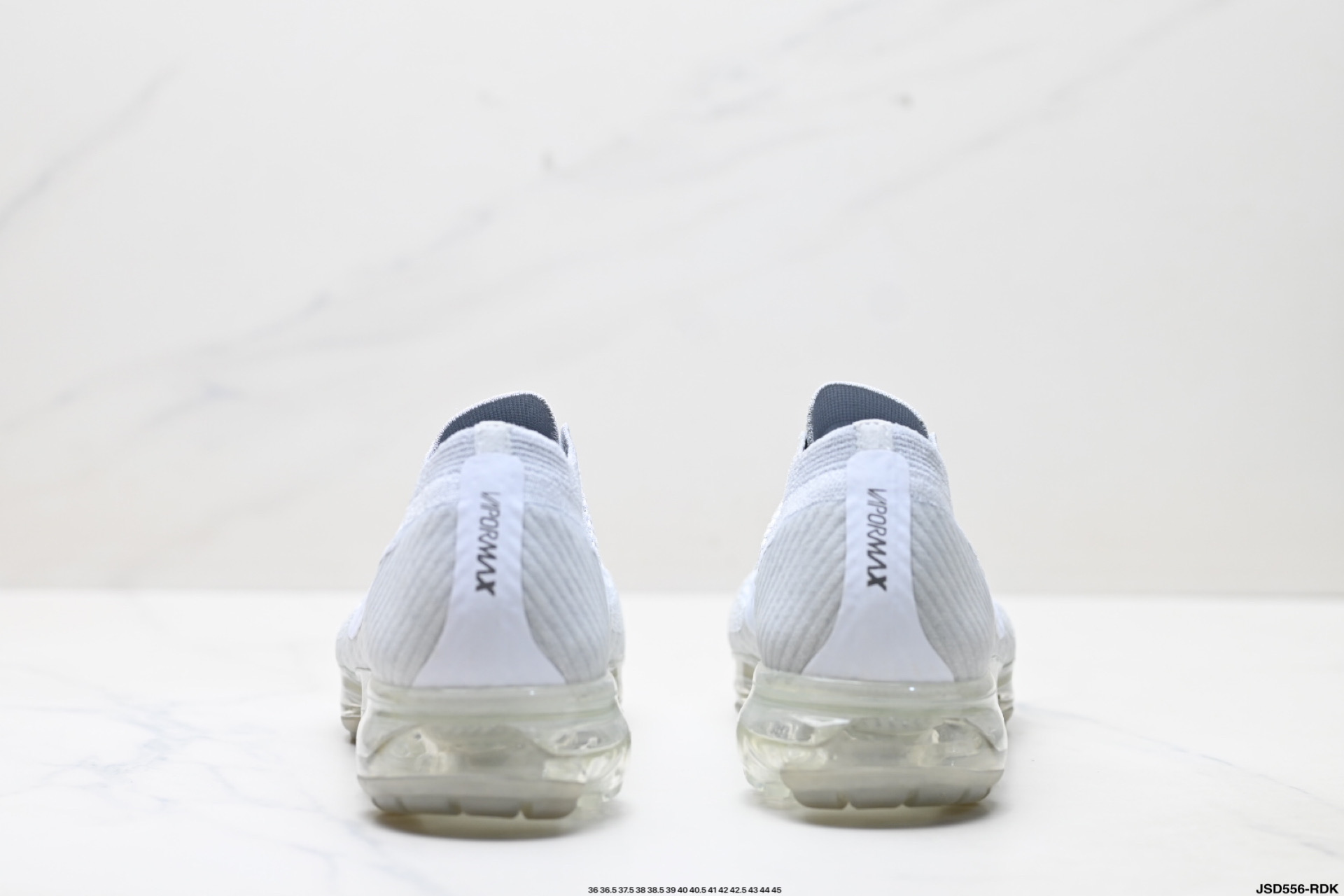 Nike Air Vapormax Flyknit 全掌长气垫 缓震跑步鞋 849558-100