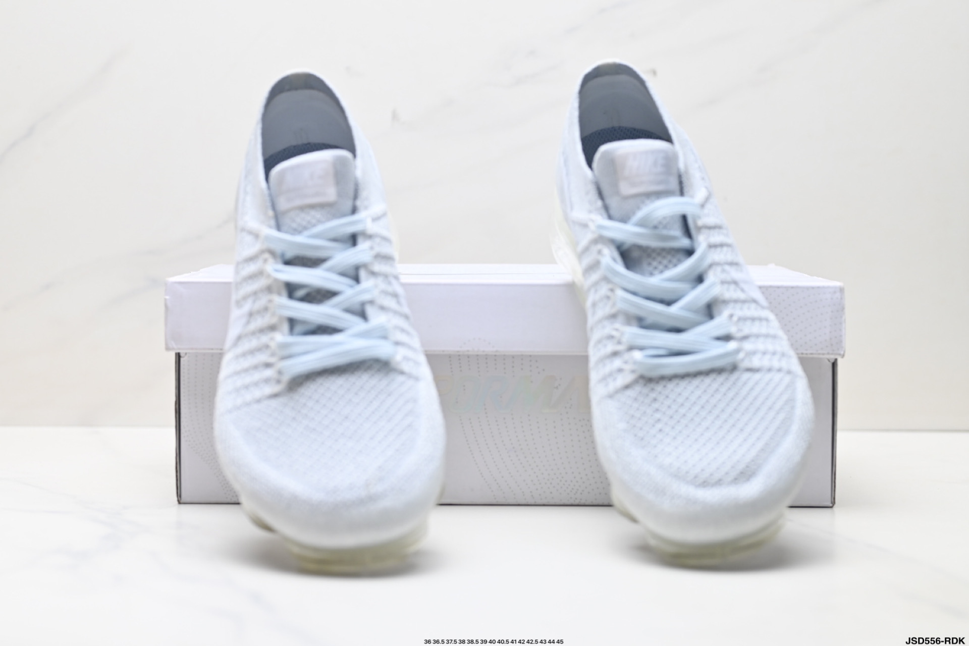 Nike Air Vapormax Flyknit 全掌长气垫 缓震跑步鞋 849558-100