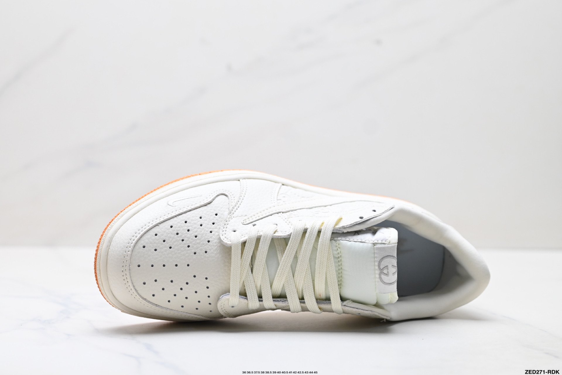 Nike Air Jordan 1 x Travis Scott AJ1倒勾 乔一倒钩 ‘DIY’定制 耐克 低帮文化篮球鞋 LD2028-049