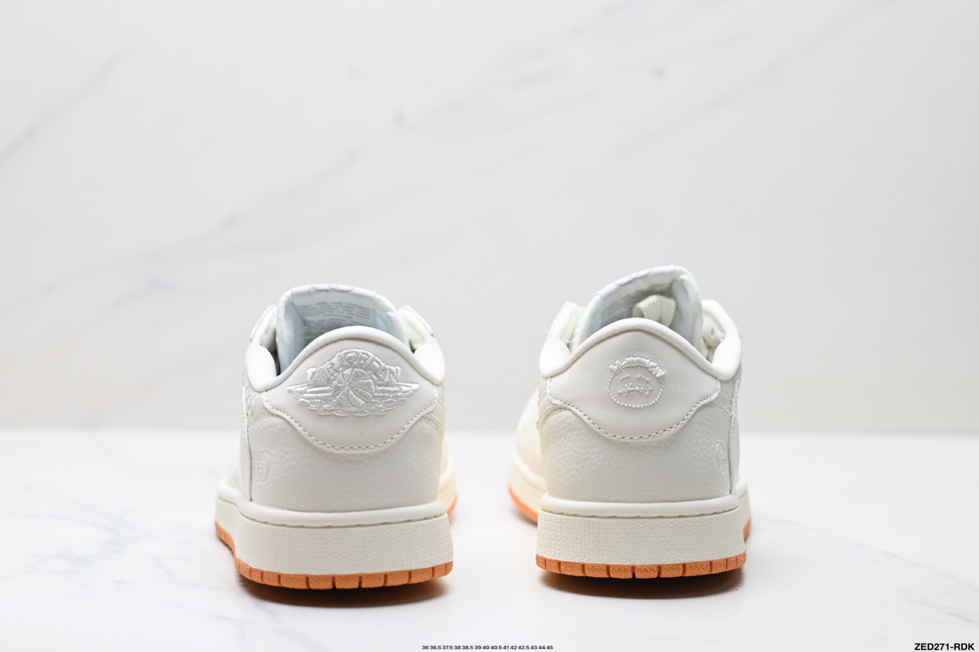 Nike Air Jordan 1 x Travis Scott AJ1倒勾 乔一倒钩 ‘DIY’定制 耐克 低帮文化篮球鞋 LD2028-049