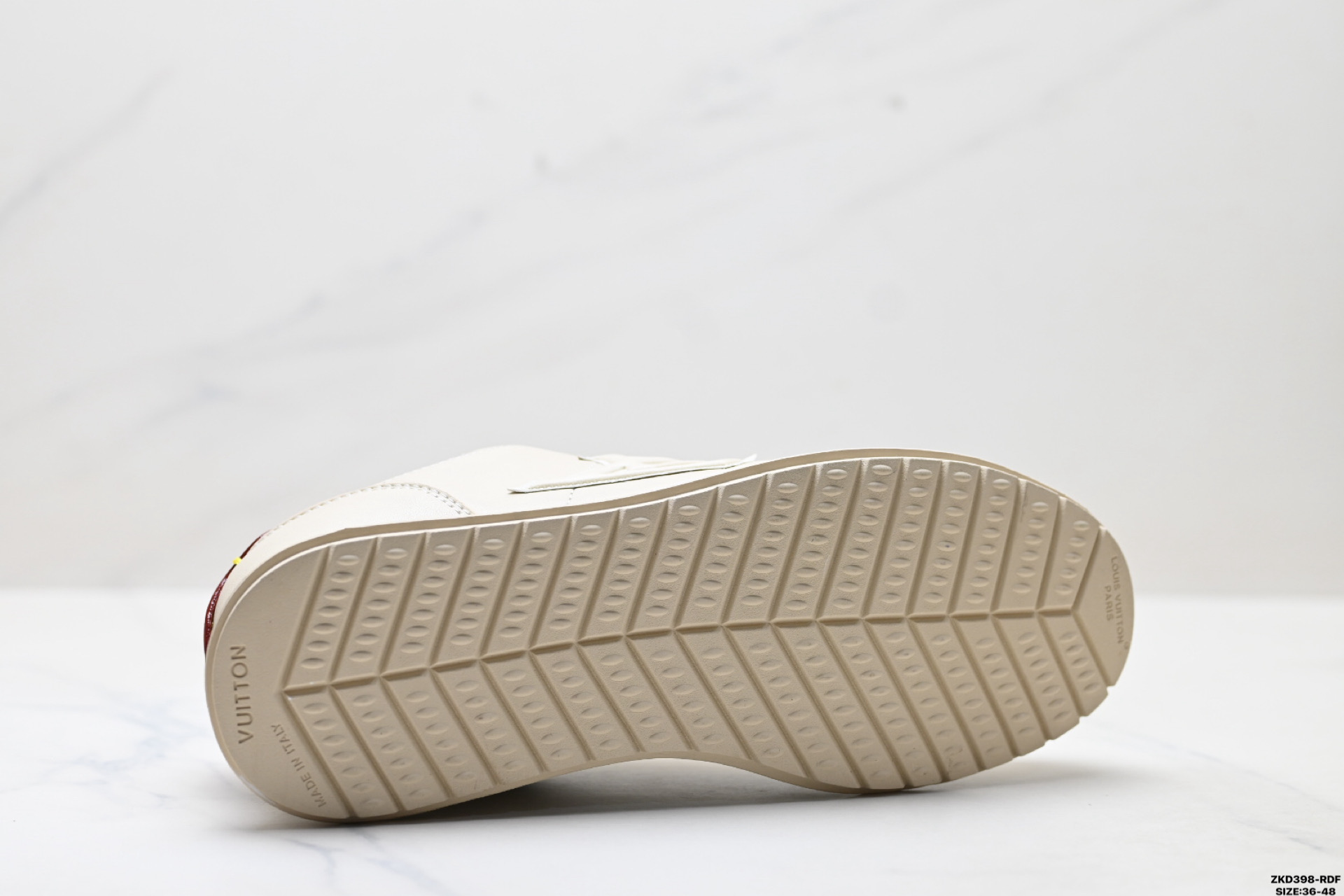 LOUIS VUITTON x Nigo 联名款 Buttersoft FW25 圆头系带 低帮 生活休闲鞋