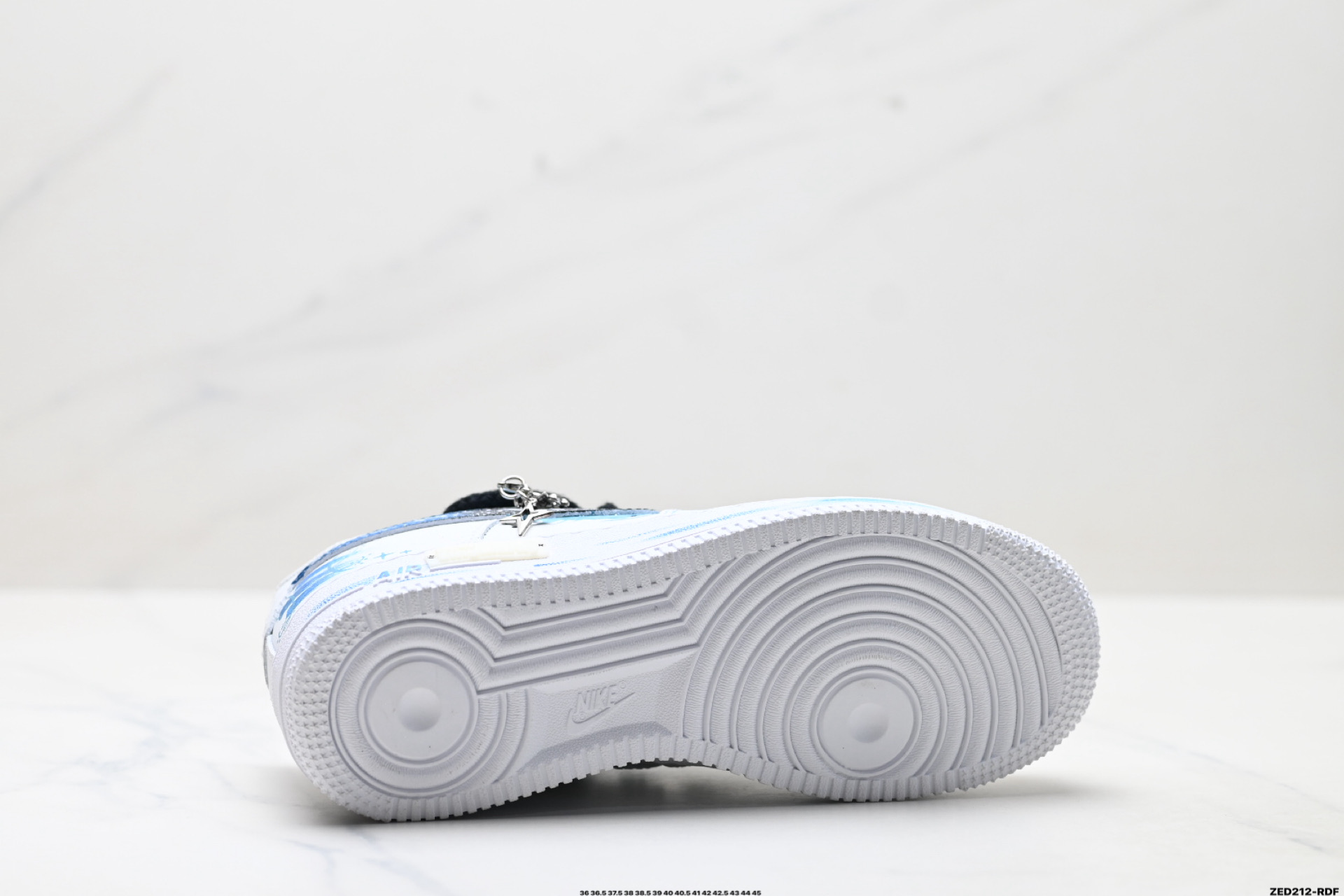 NIKE AIR FORCE 1‘07 WB 星座219-320