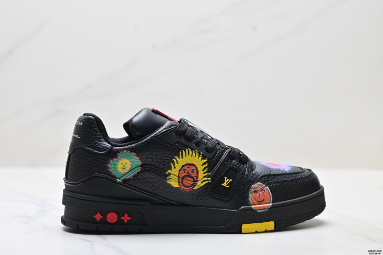 Louis Vuitton Trainer Sneaker Low Black Leather With Cartoon Prints 1 Louis Vuitton Trainer Sneaker Low Black Leather With Cartoon Prints