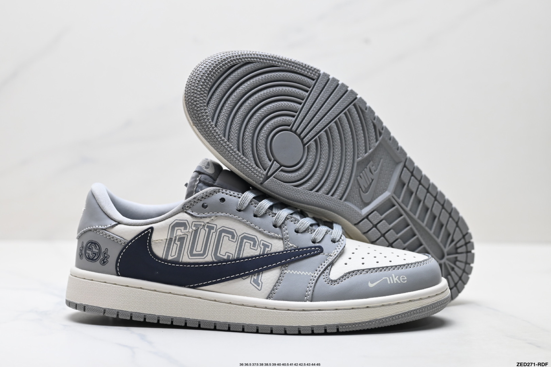 Nike Air Jordan 1 x Travis Scott AJ1倒勾 乔一倒钩 ‘DIY’定制 耐克 低帮文化篮球鞋 LD2025-023