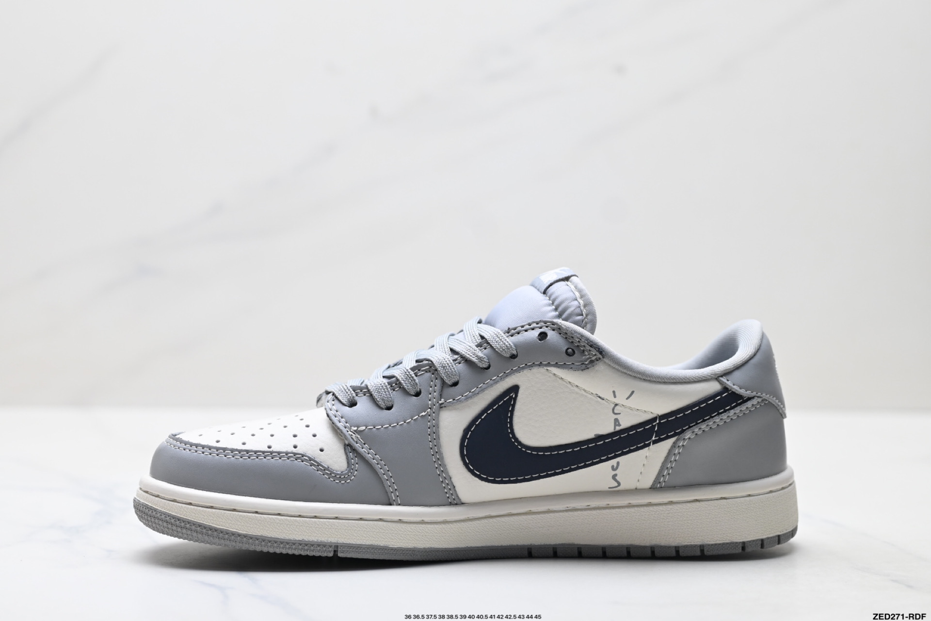 Nike Air Jordan 1 x Travis Scott AJ1倒勾 乔一倒钩 ‘DIY’定制 耐克 低帮文化篮球鞋 LD2025-023