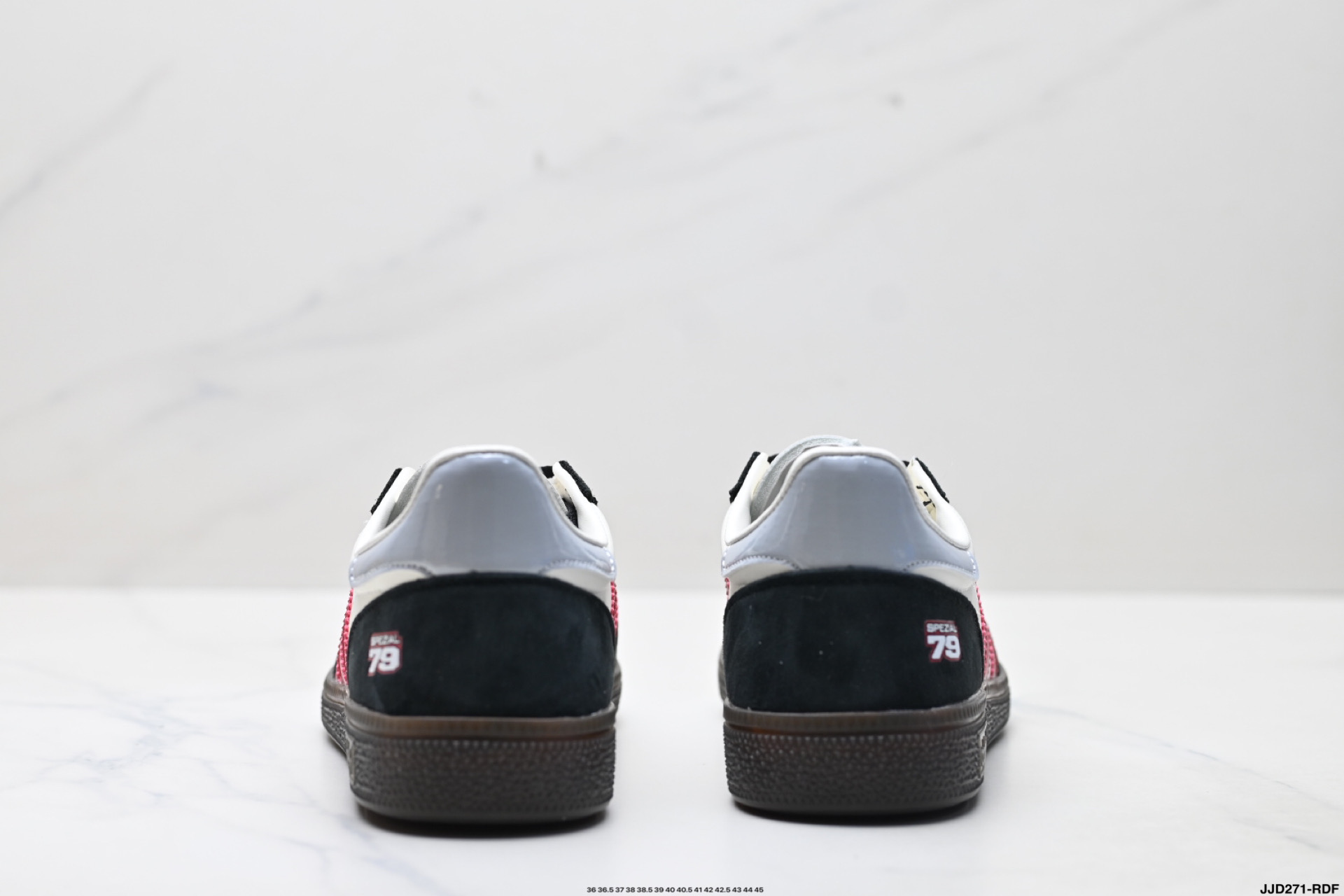 Adidas Handball Spezial 正确版本 阿迪达斯经典款 复古休闲板鞋 JQ8735