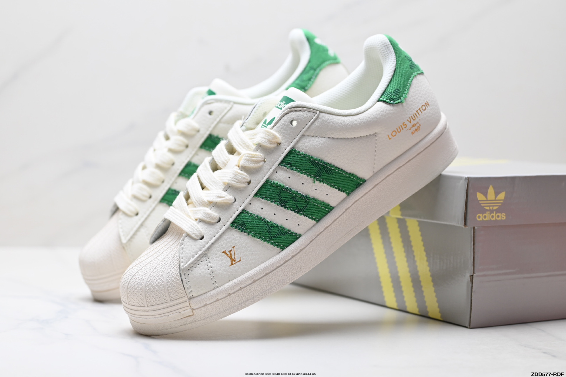 Adidas Superstar x Louis Vuitton: Zapatillas Casuales Clásicas y Versátiles 9 i1757004545812 2323 0 7