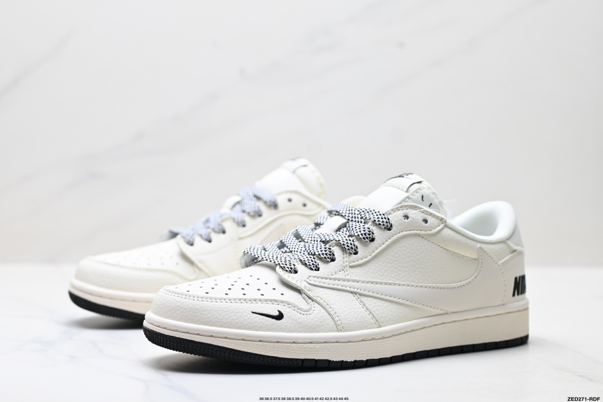 Nike Air Jordan 1 x Travis Scott AJ1倒勾 乔一倒钩 ‘DIY’定制 耐克 低帮文化篮球鞋 JP1668-254