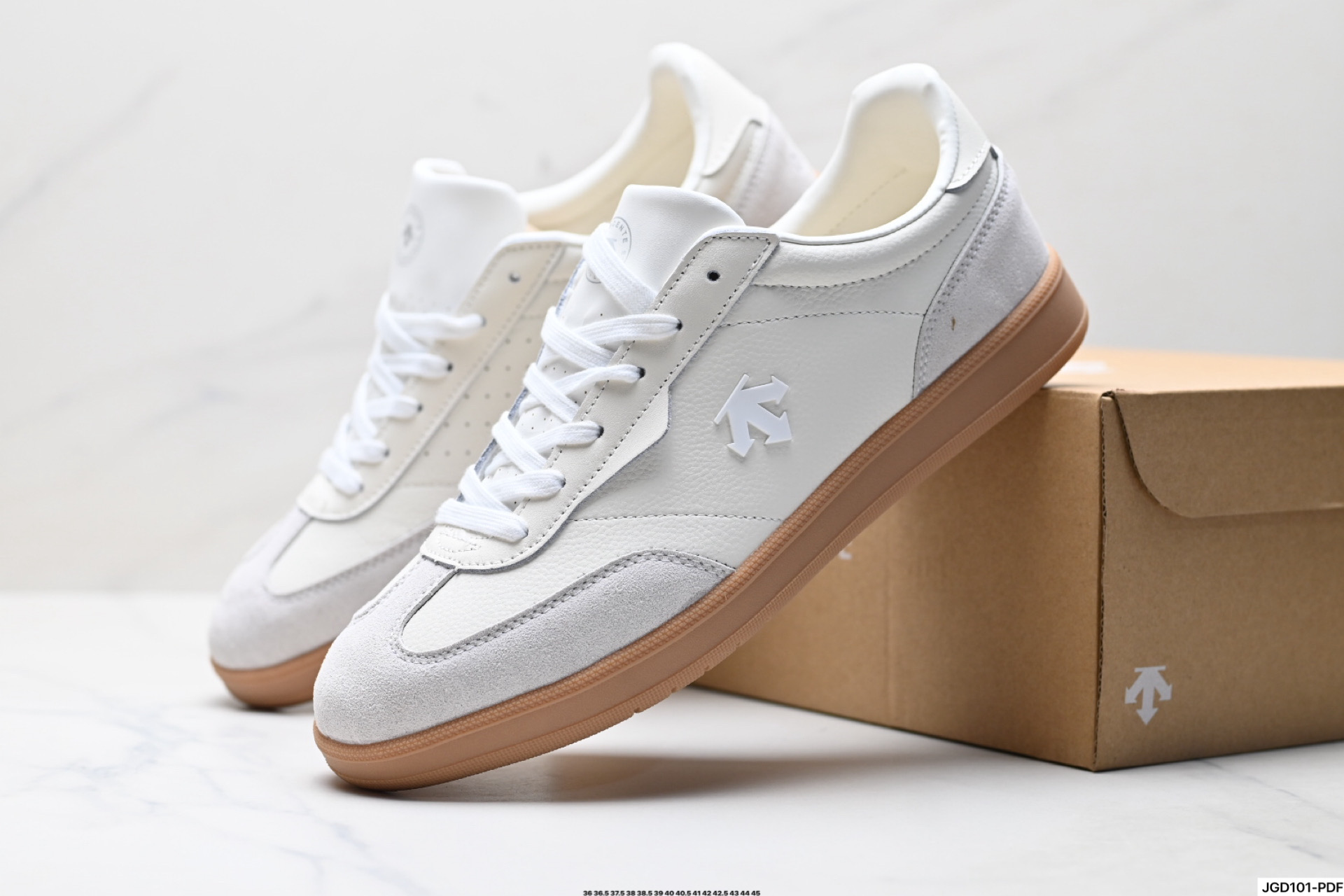 迪桑特DESCENTE CHRON COURT SB 复古轻质 耐磨低帮 生活休闲鞋 D5292LSN53