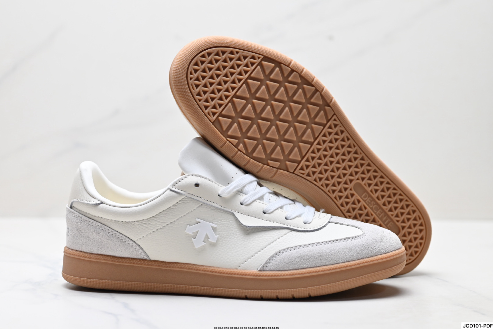 迪桑特DESCENTE CHRON COURT SB 复古轻质 耐磨低帮 生活休闲鞋 D5292LSN53