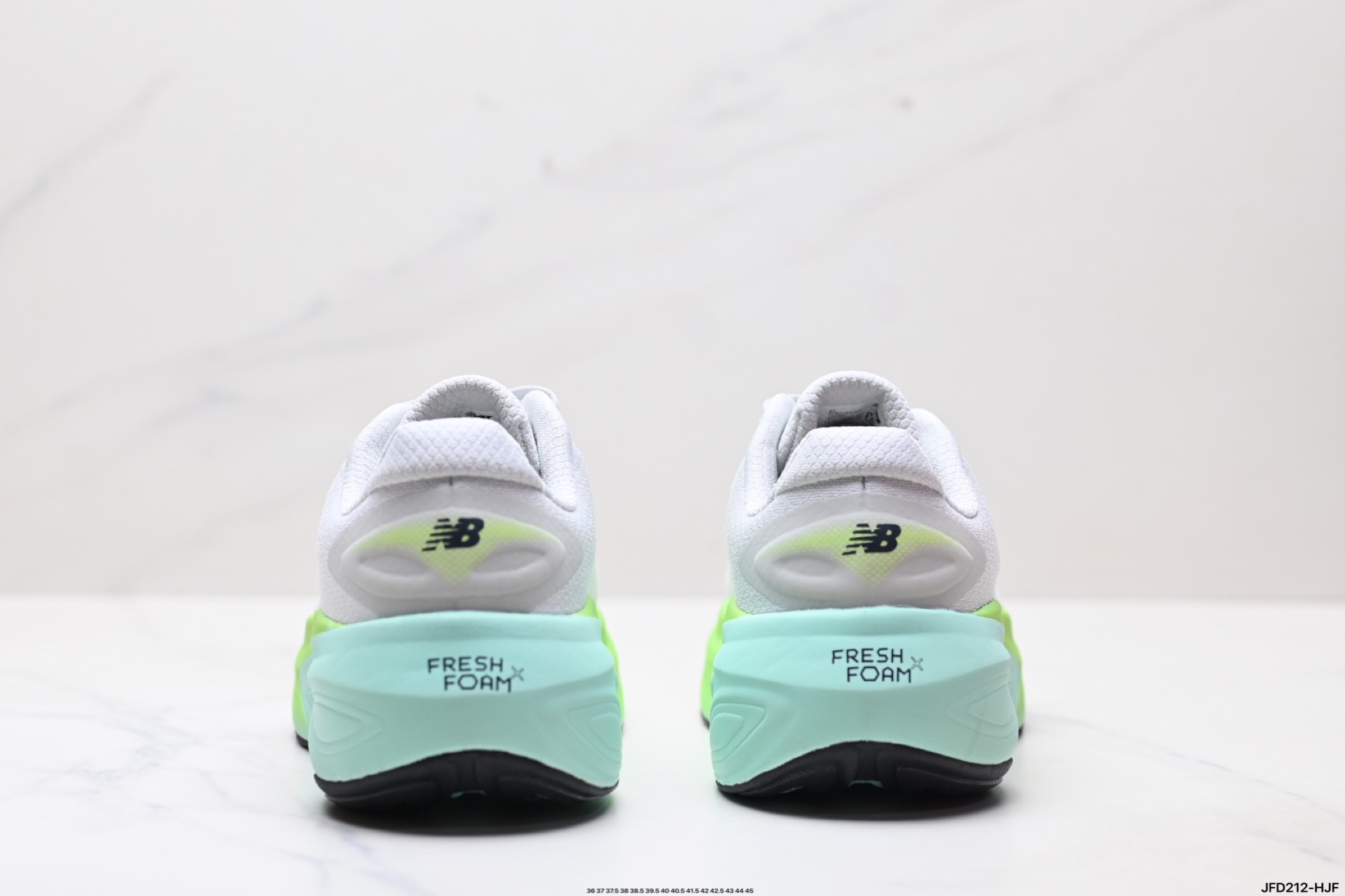 New Balance NB Fresh Foam 舒适运动 织物防滑耐磨低帮 马拉松跑步鞋 MMORXC6