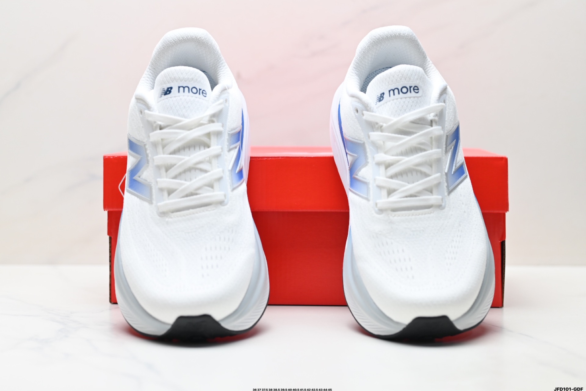 New Balance NB Fresh Foam 舒适运动 织物防滑耐磨低帮 马拉松跑步鞋 MMORXA6