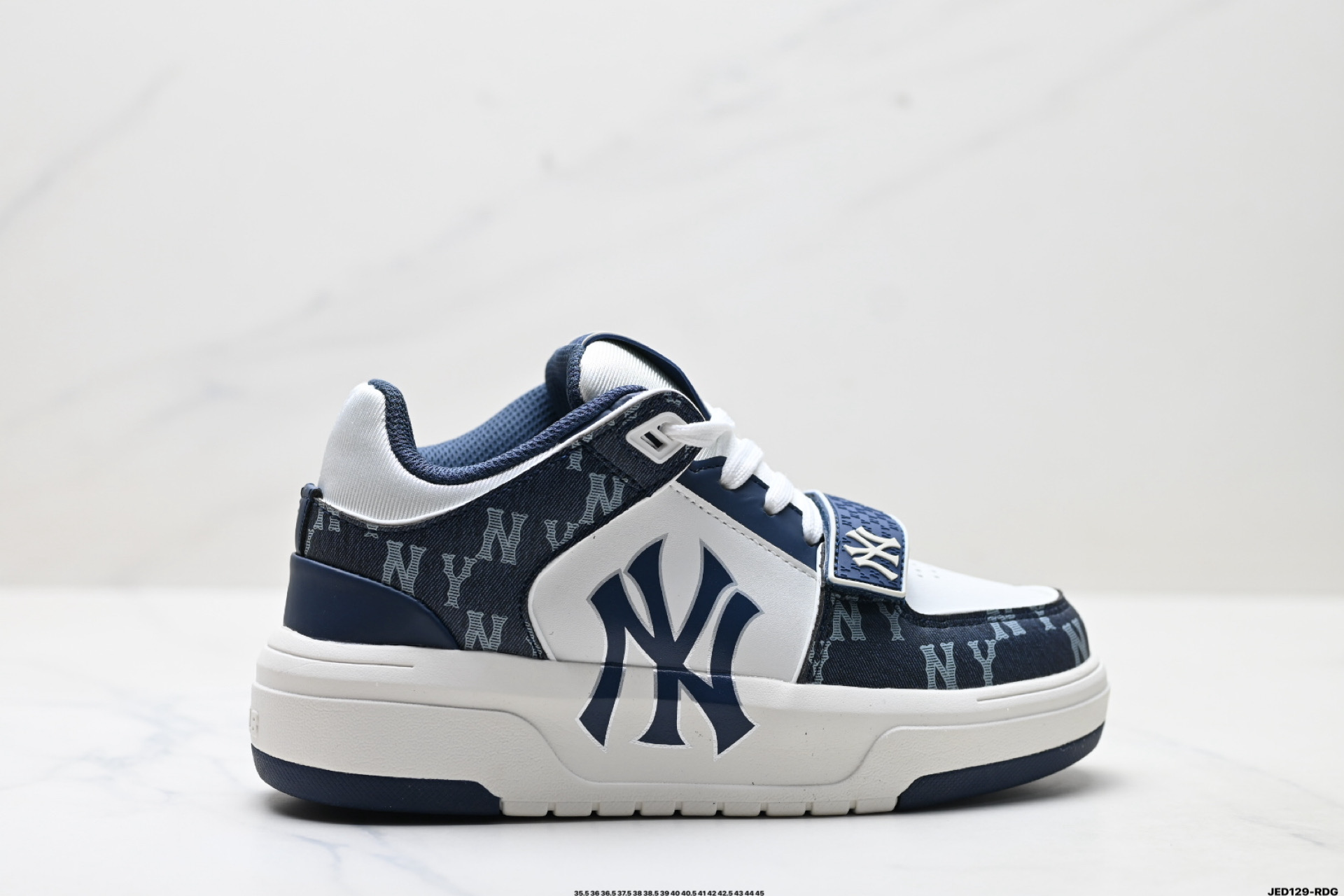 💰130 公司级✅MLB Chunky Liner MID人气单品学长鞋系列轻量增高厚底百搭中帮休闲运动板鞋 货号:3ASXLM13N 尺码:35.5 36 36.5 37.5 38 38.5 39 40 40.5 41 42 42.5 43 44 45 ID:JED129-RDG