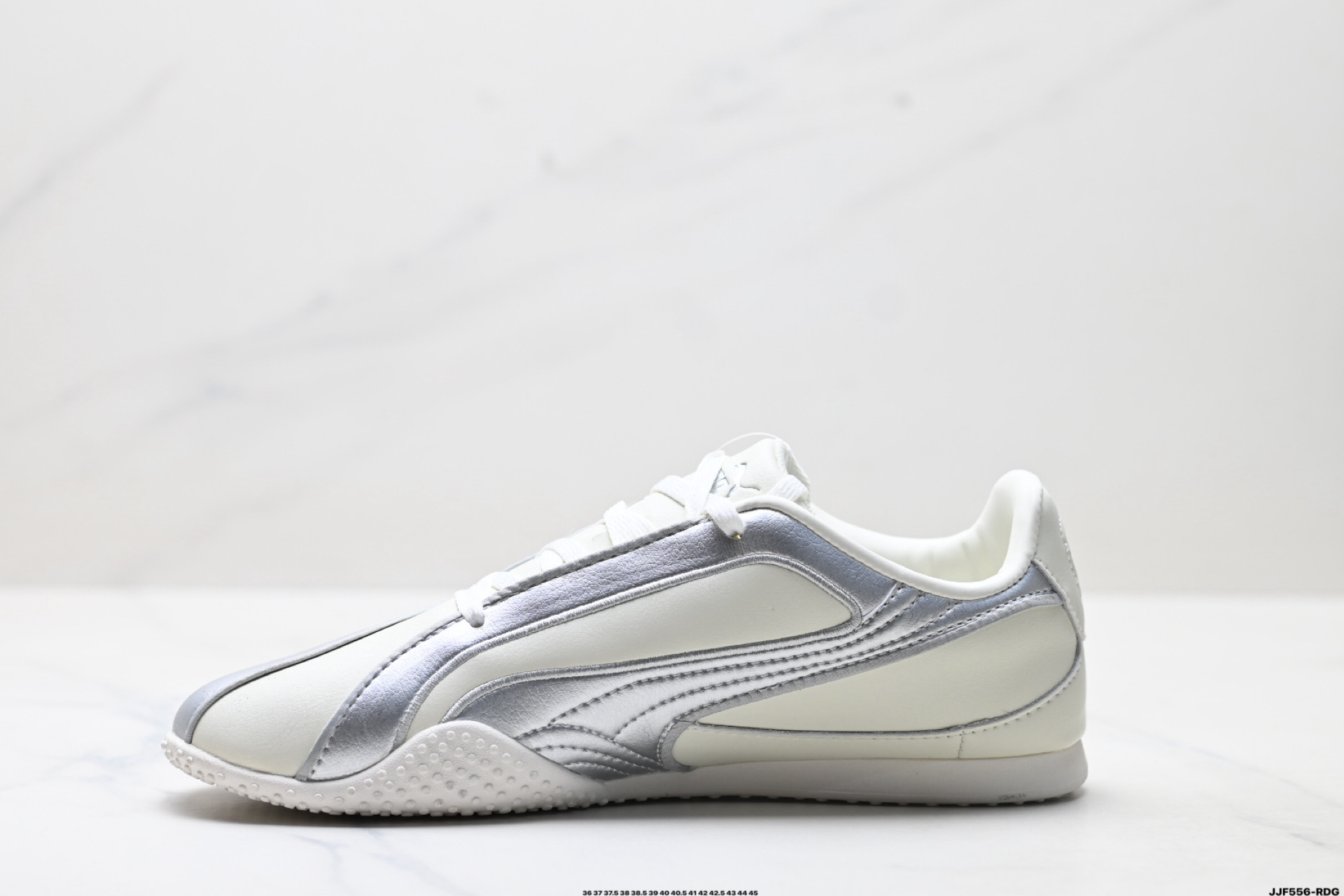 PUMA Bella V2 Leather彪马 舒适 低帮生活休闲德训薄底鞋 404043-01