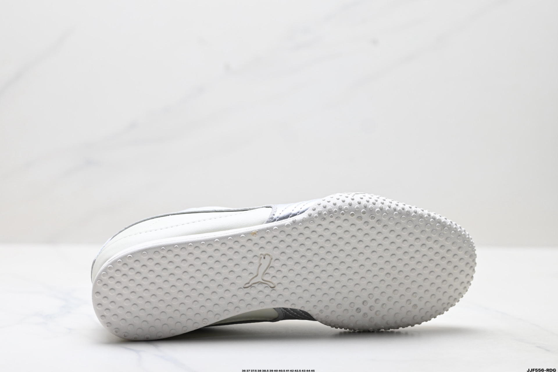 PUMA Bella V2 Leather彪马 舒适 低帮生活休闲德训薄底鞋 404043-01