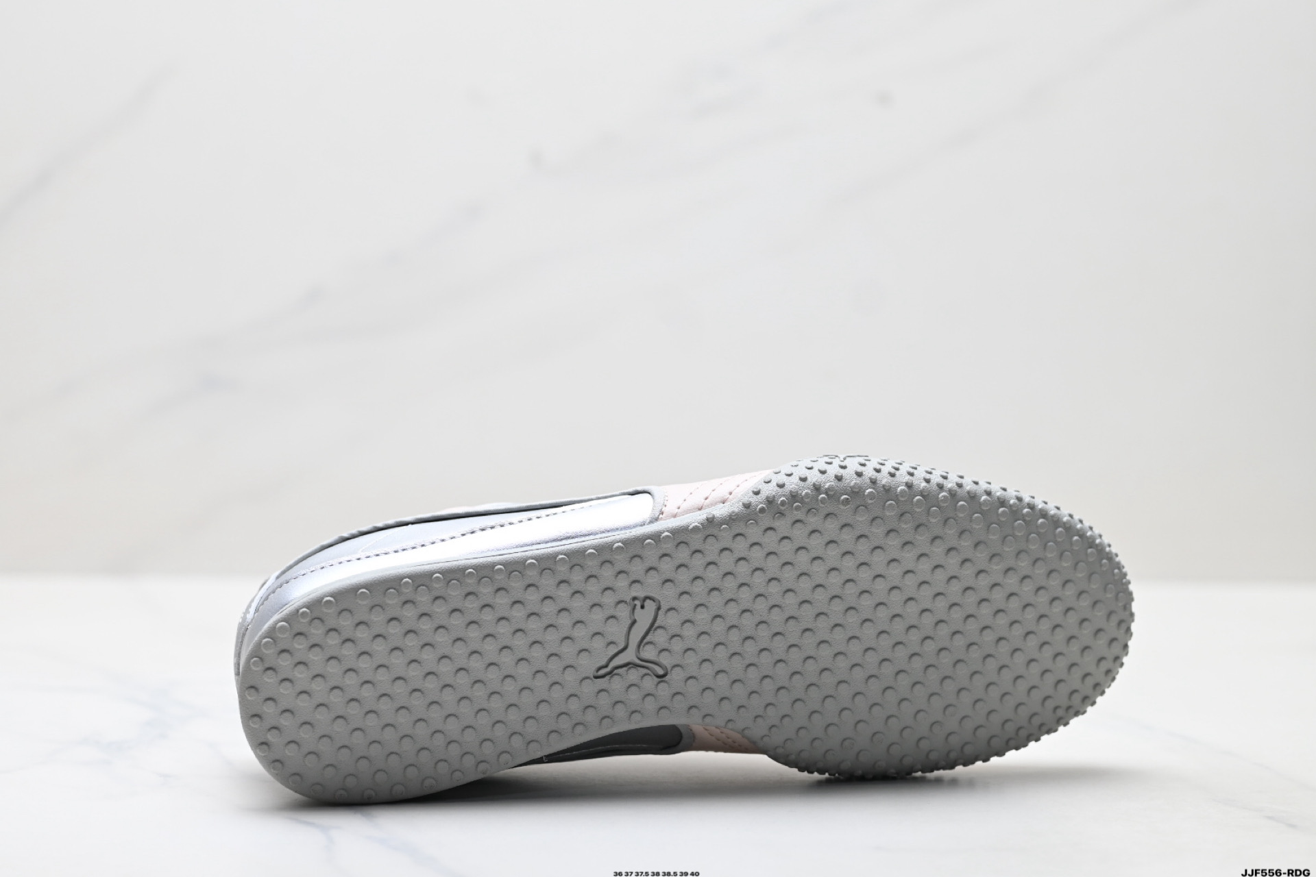 PUMA Bella V2 Leather彪马 舒适 低帮生活休闲德训薄底鞋 404043-01