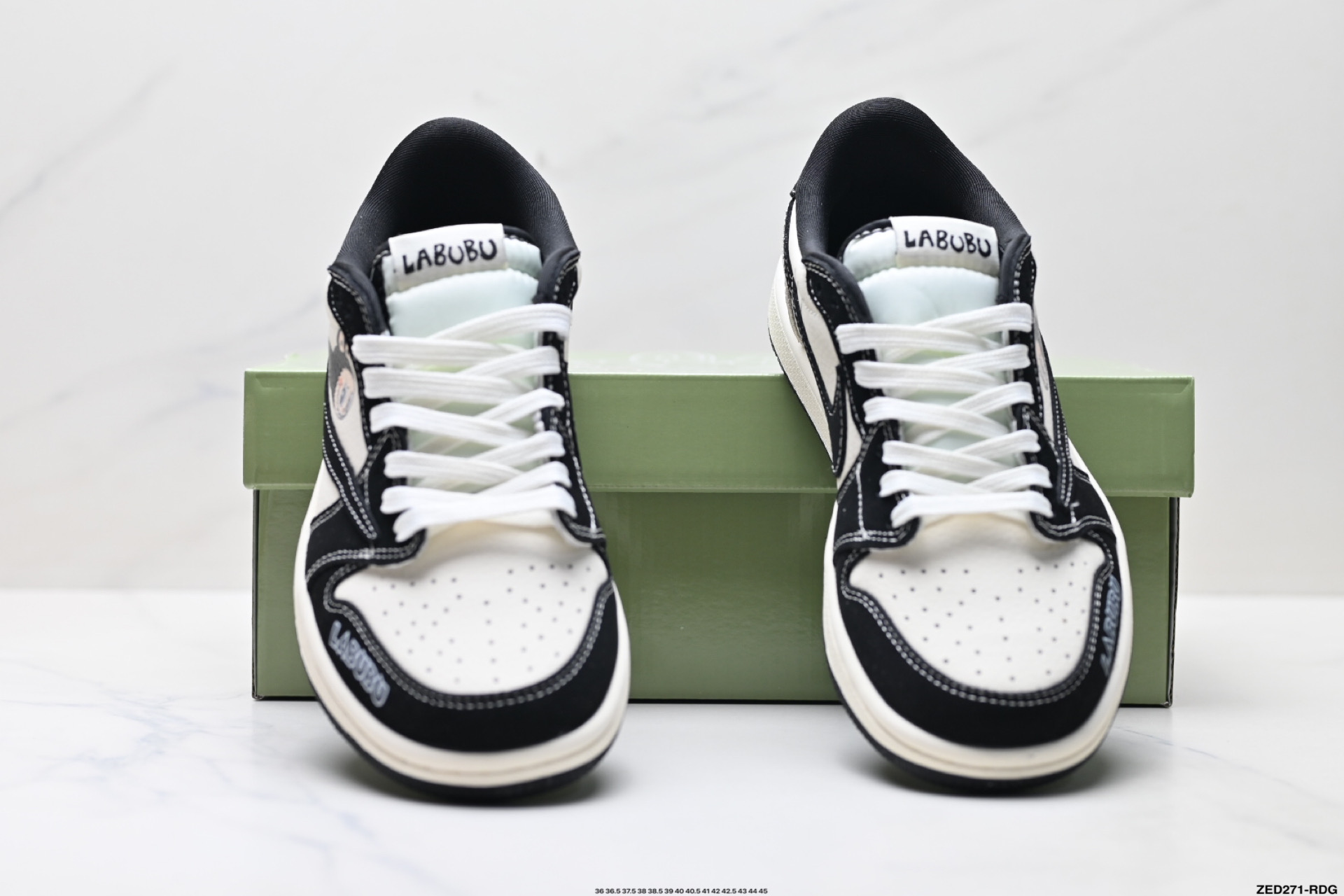 Nike Air Jordan 1 x Travis Scott AJ1倒勾 乔一倒钩 ‘DIY’定制 耐克 低帮文化篮球鞋 DD7866-112