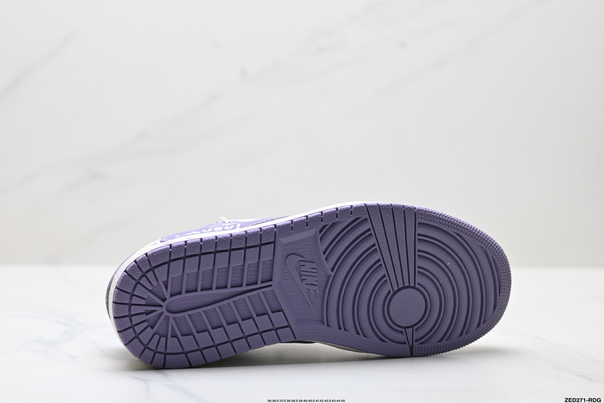 Nike Air Jordan 1 x Travis Scott AJ1倒勾 乔一倒钩 ‘DIY’定制 耐克 低帮文化篮球鞋 JW1188-164