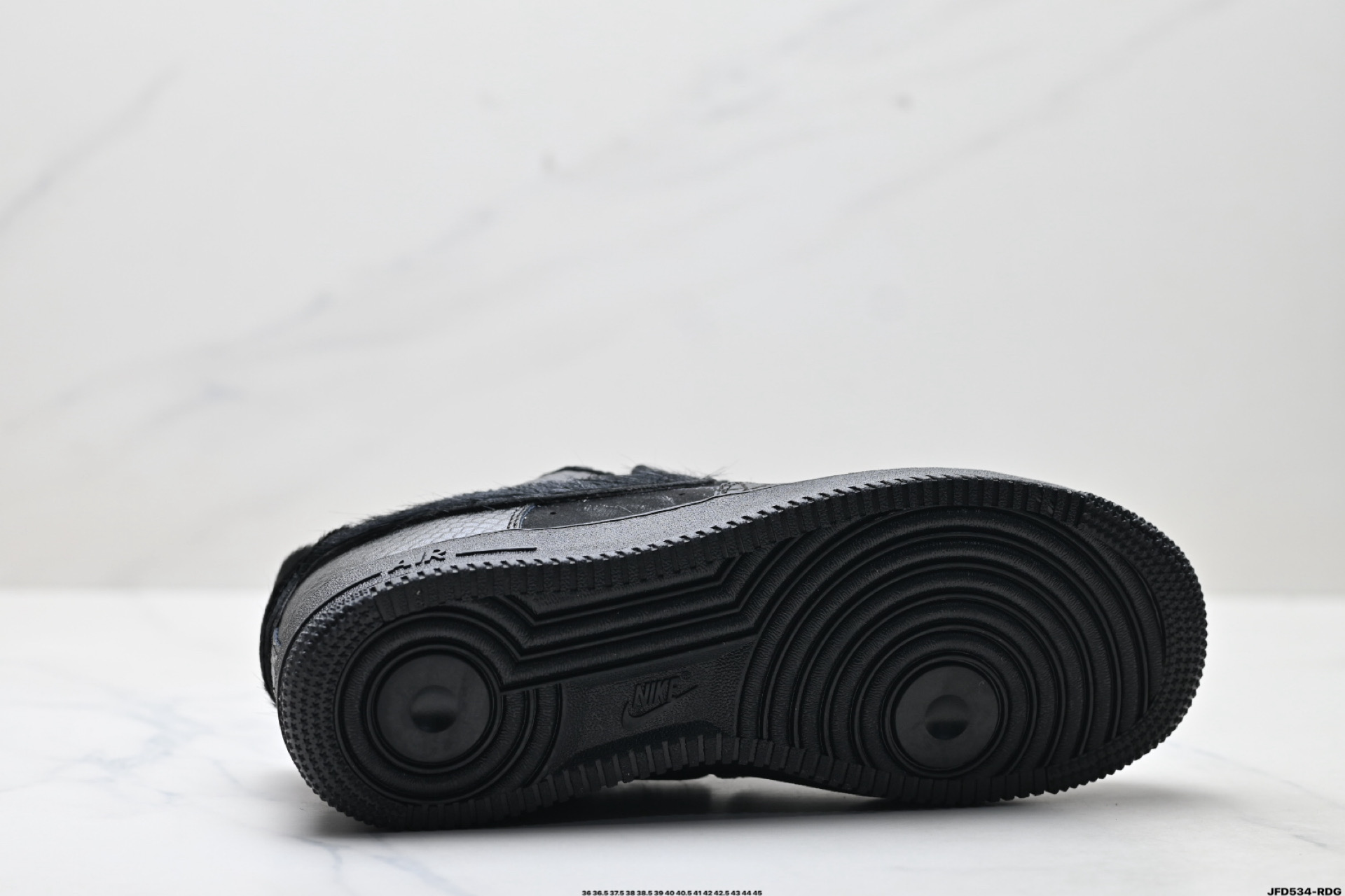 NIKE AIR FORCE 1‘07 HQ1977-001