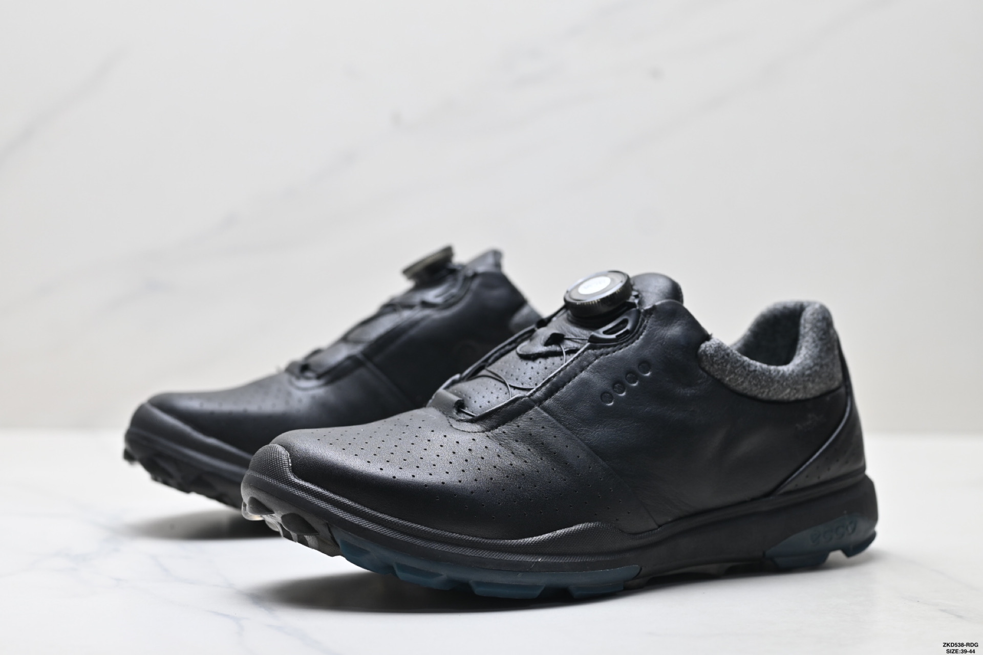 ecco爱步 城市休闲系列 气质百搭潮酷板鞋